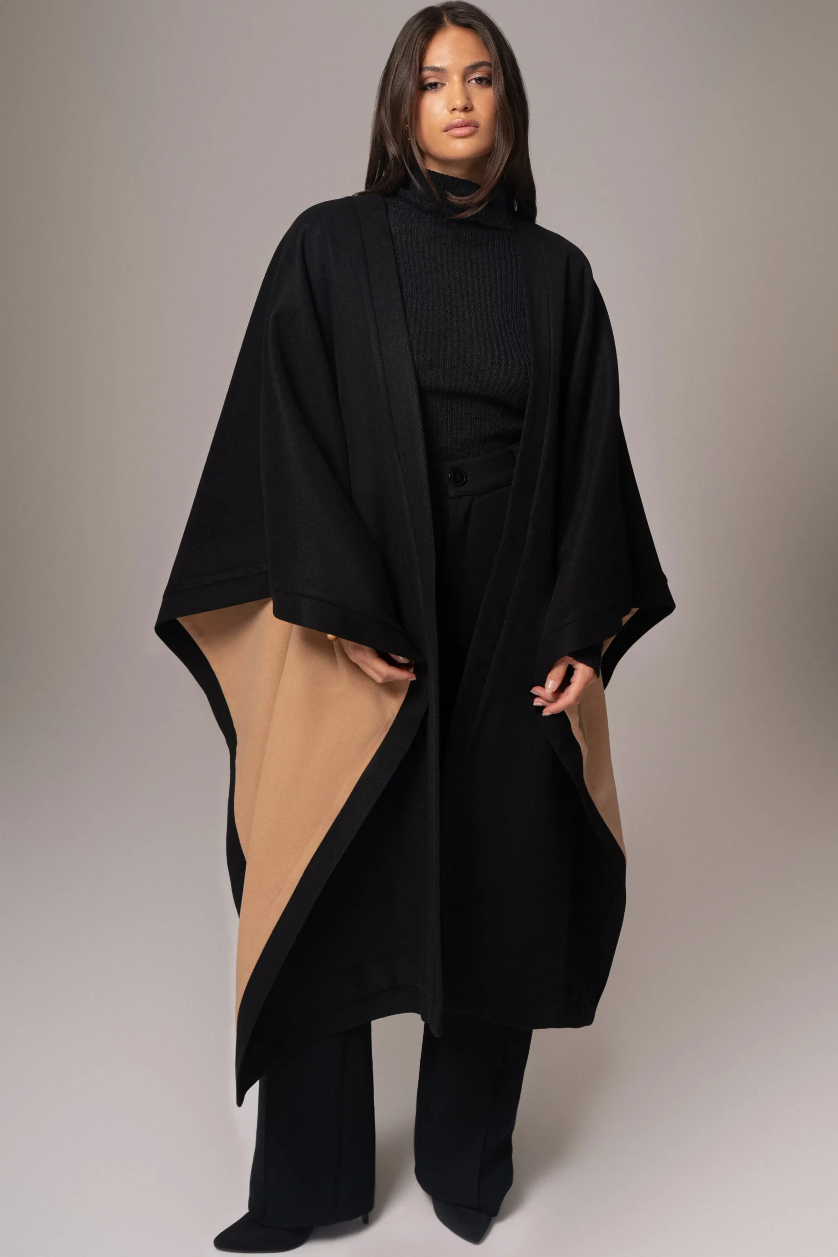 beige_park_city_reversibl_7.webp JLUXLABEL Beige Park City Reversible Shawl