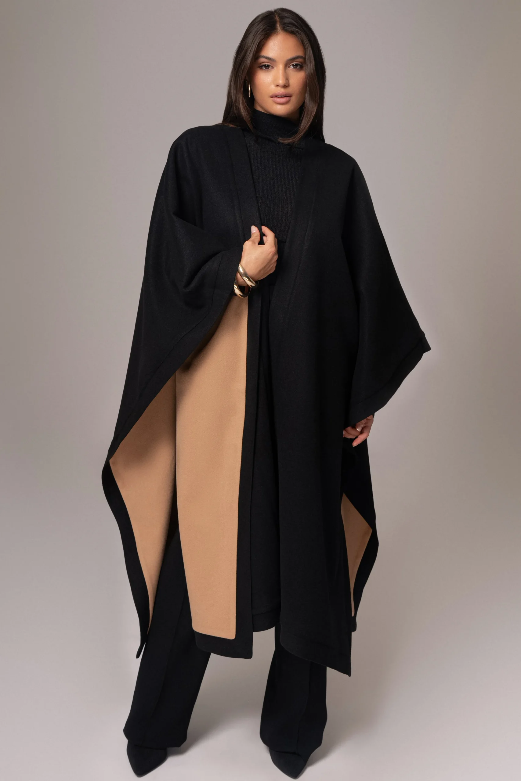 beige_park_city_reversibl_9.webp JLUXLABEL Beige Park City Reversible Shawl