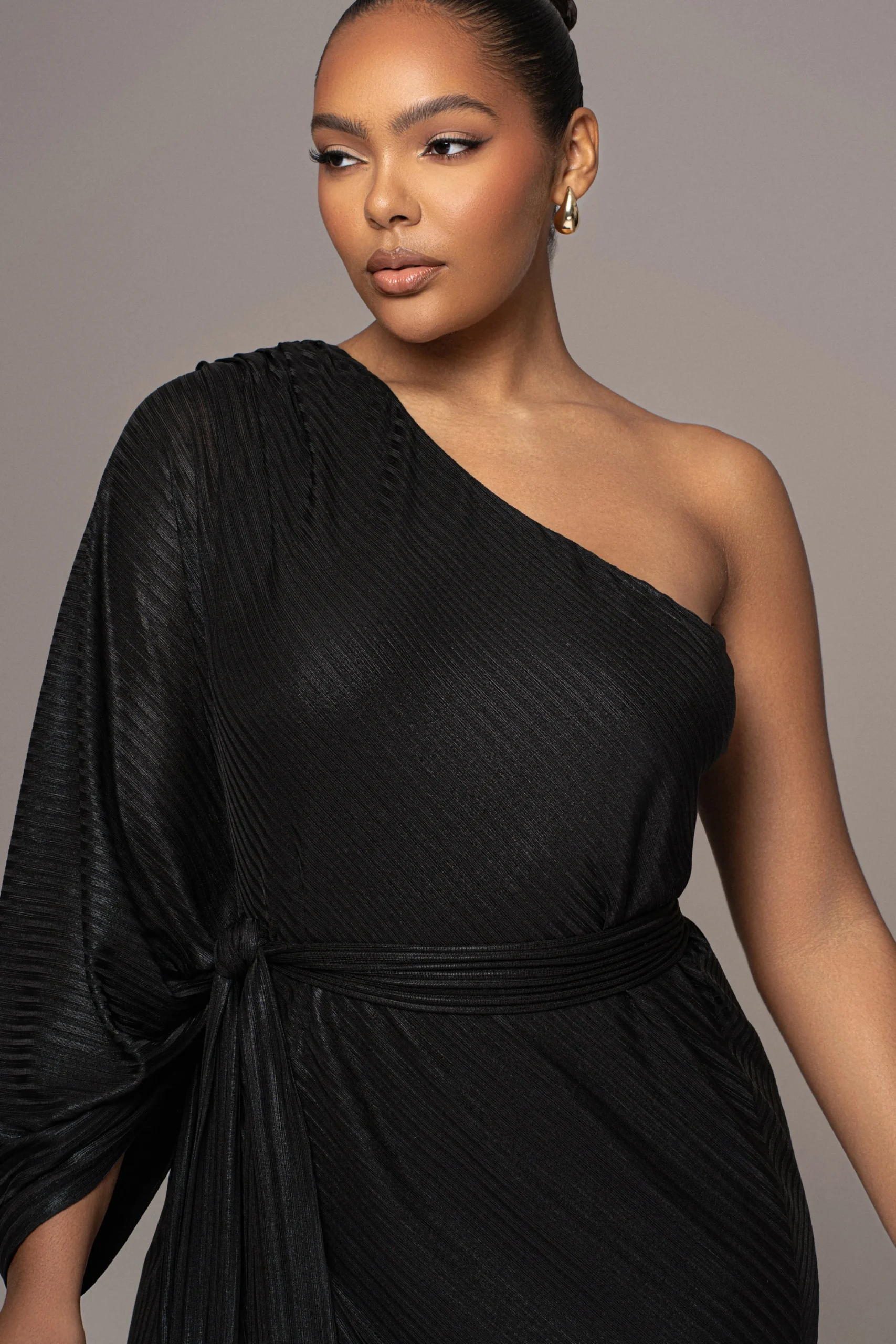 black_amina_metallic_maxi_5.webp JLUXLABEL Black Amina Metallic Maxi Dress