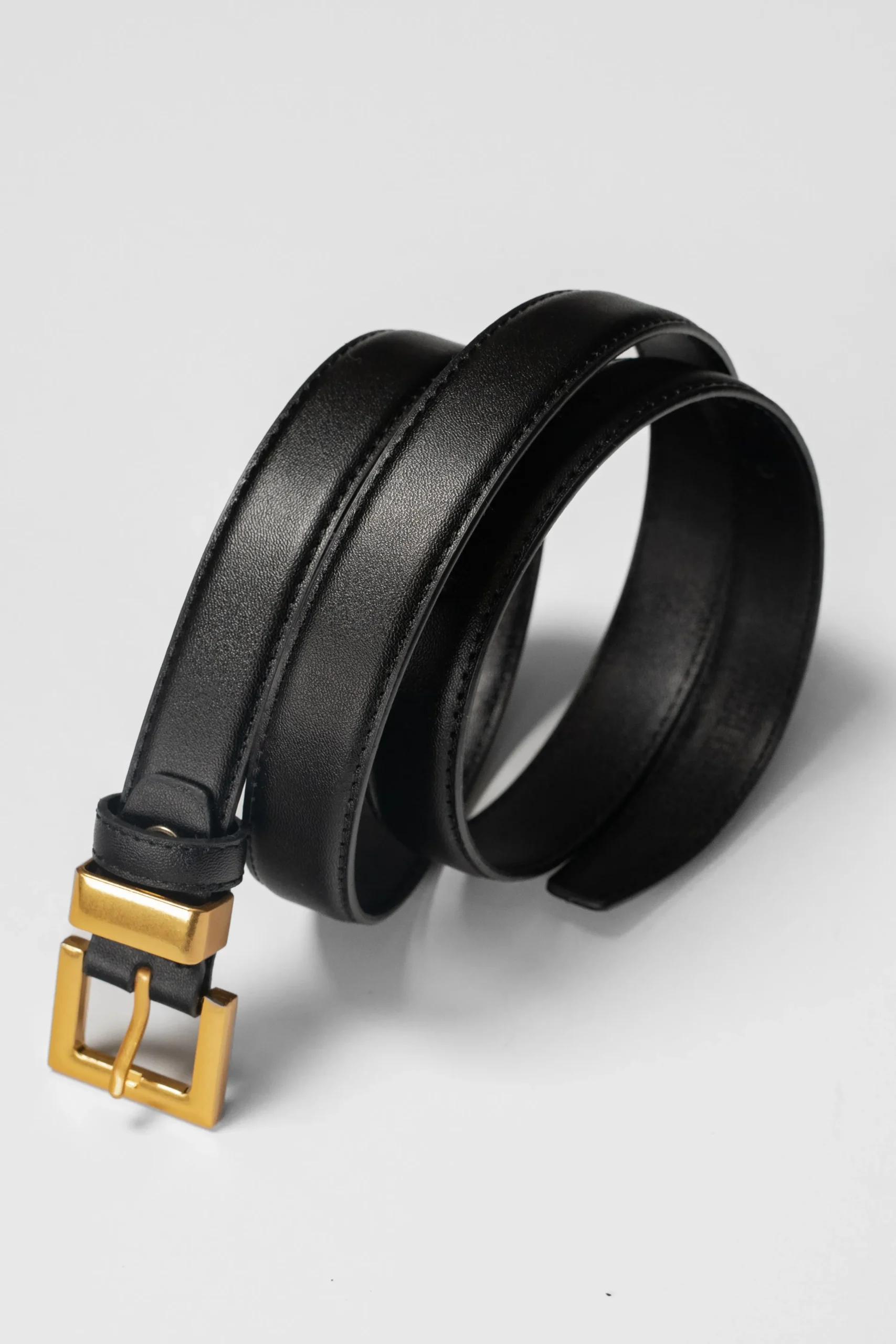 black_bonnie_buckle_belt_2.webp JLUXLABEL Black Bonnie Buckle Belt
