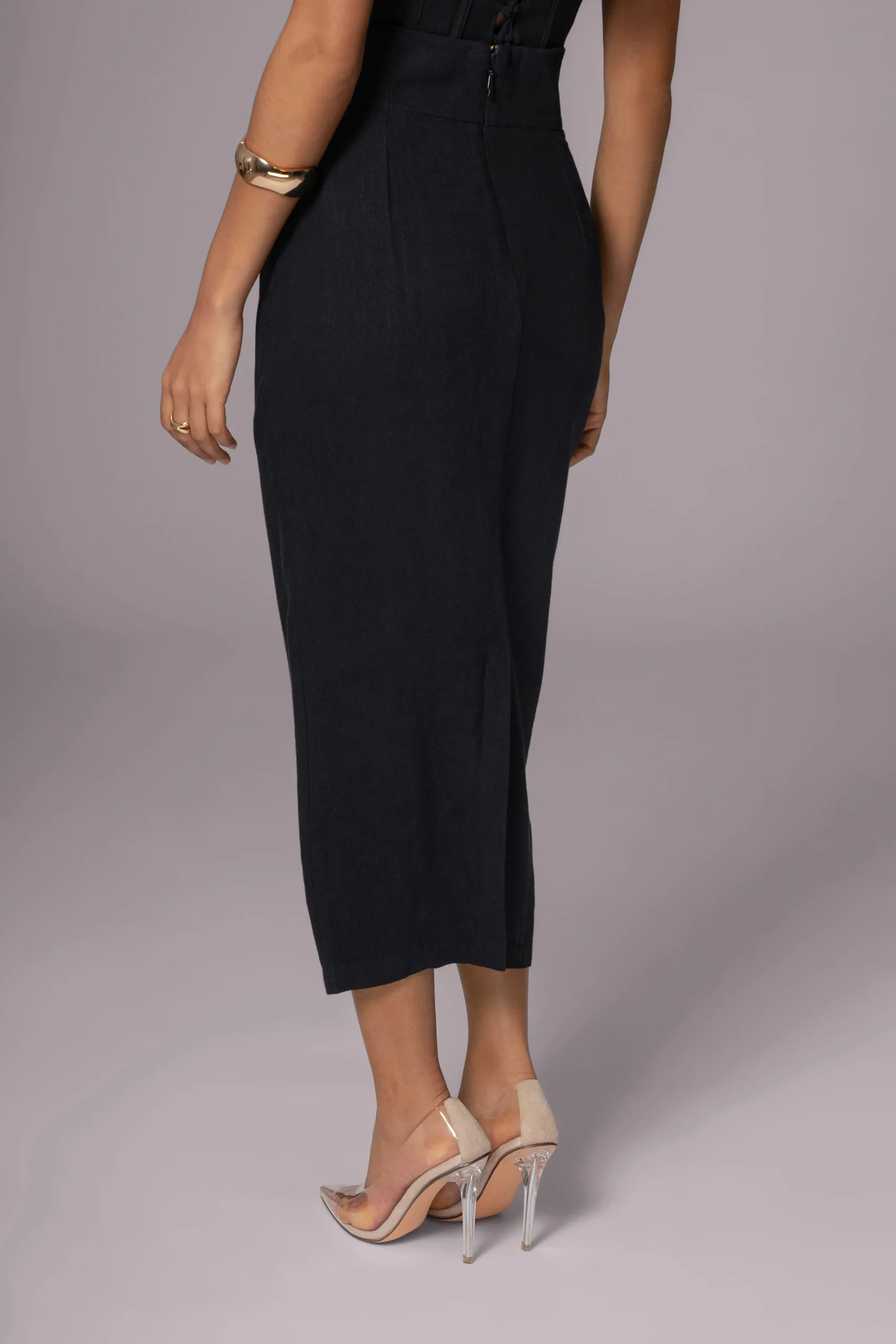 black_coastland_linen_ski_7.webp JLUXLABEL Black Coastland Linen Skirt
