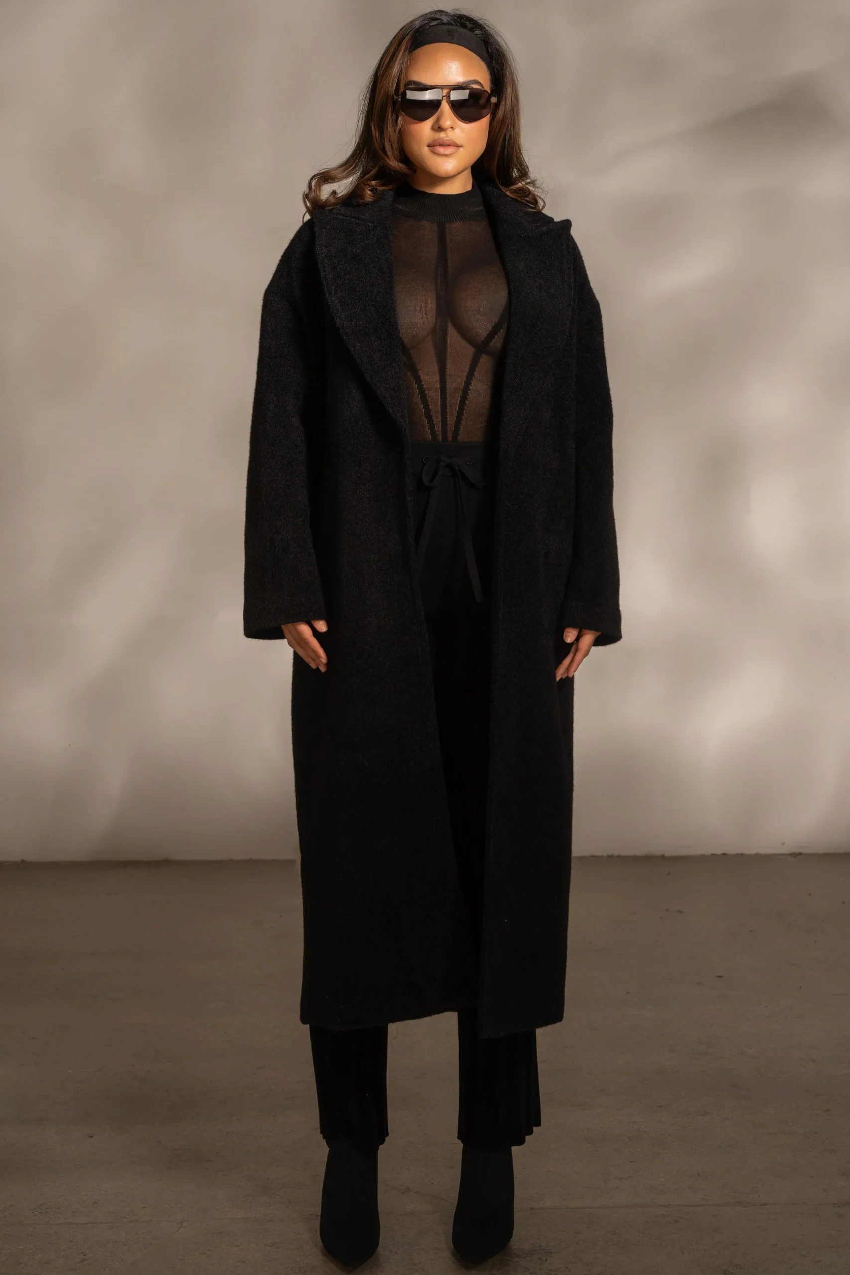 black_dion_oversized_coat_1.webp JLUXLABEL Black Dion Oversized Coat