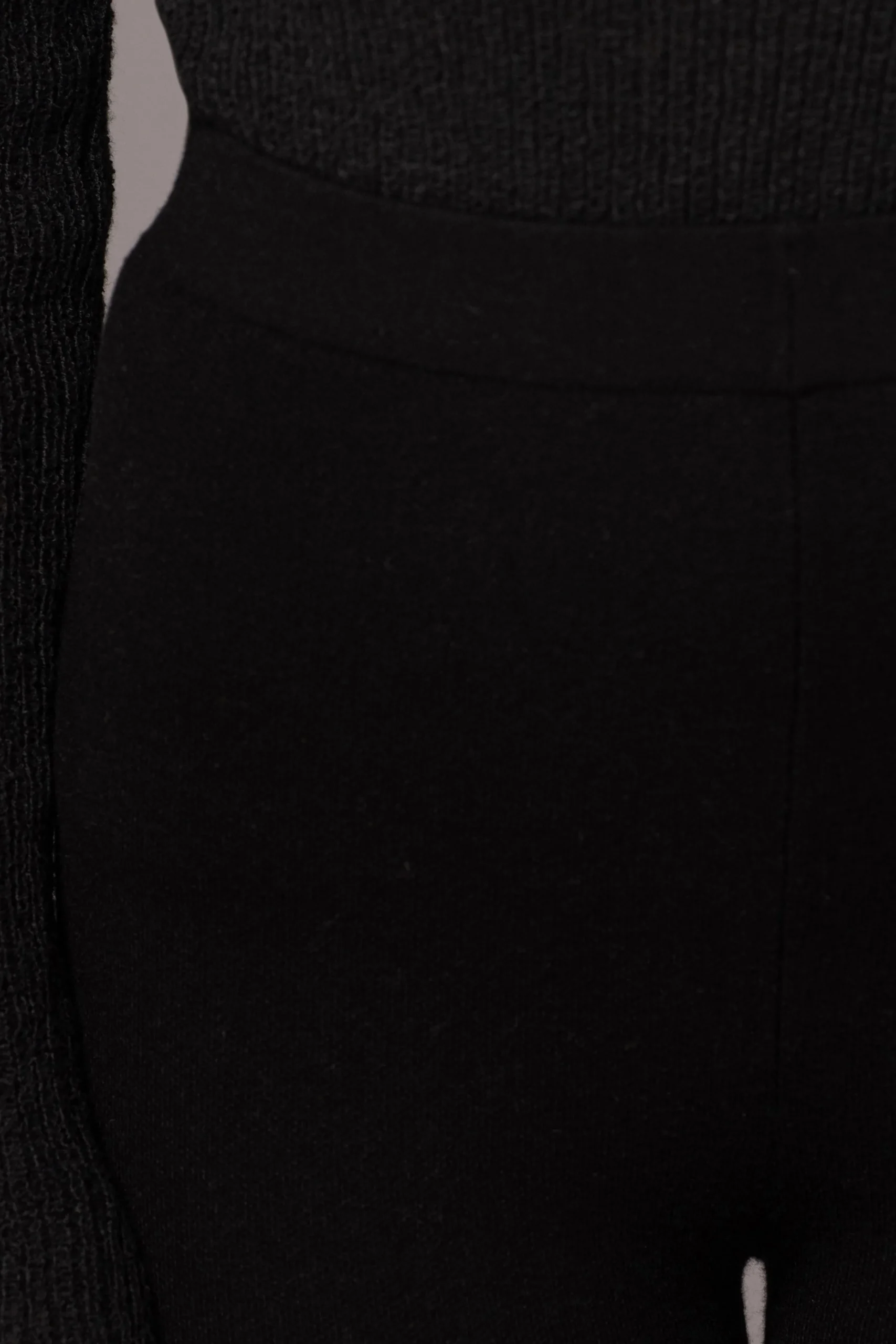 black_effortless_knit_leg_9.webp JLUXLABEL Black Effortless Knit Leggings
