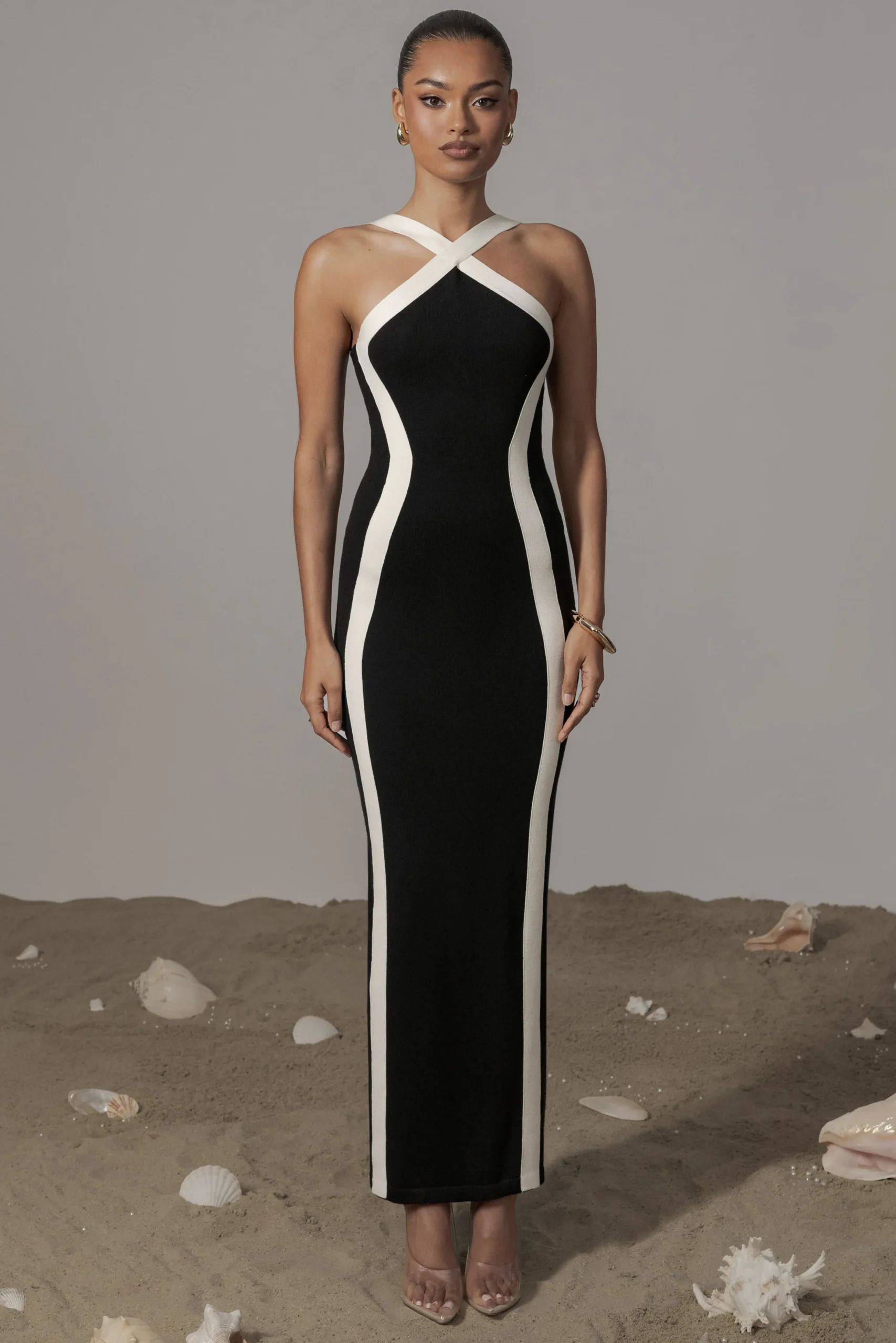 black_fabiola_contrast_ma_0.webp JLUXLABEL Black Fabiola Contrast Maxi Dress