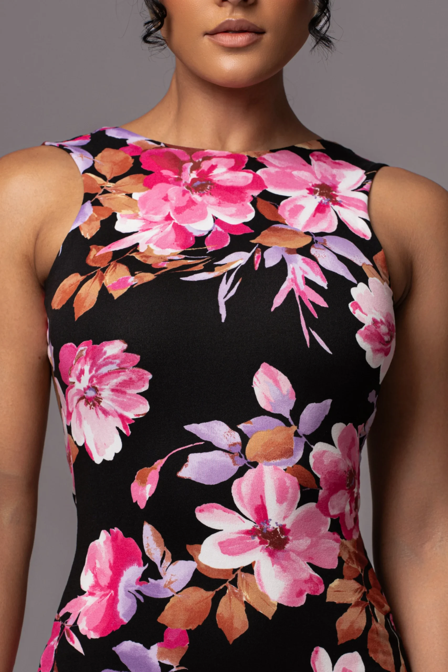 black_floral_jluxbasix_fr_6.webp JLUXLABEL Black Floral JLUXBASIX FRONT AND CENTER MAXI DRESS