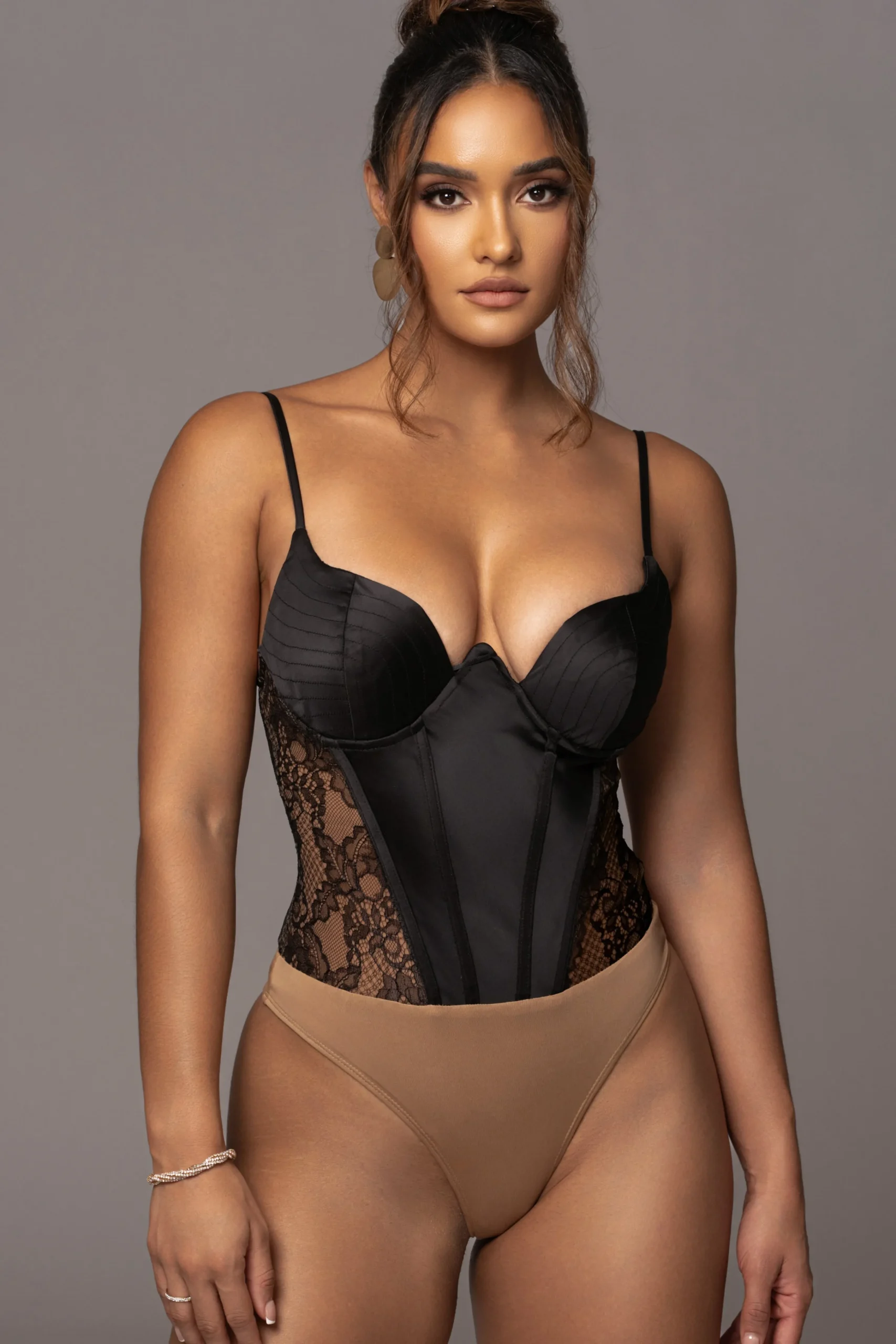 black_incomparable_lace_b_3.webp JLUXLABEL Black Incomparable Lace Bodysuit