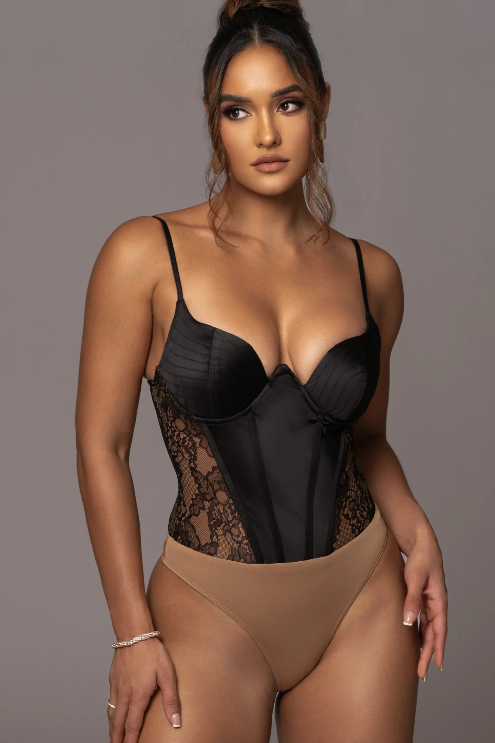black_incomparable_lace_b_5.webp JLUXLABEL Black Incomparable Lace Bodysuit