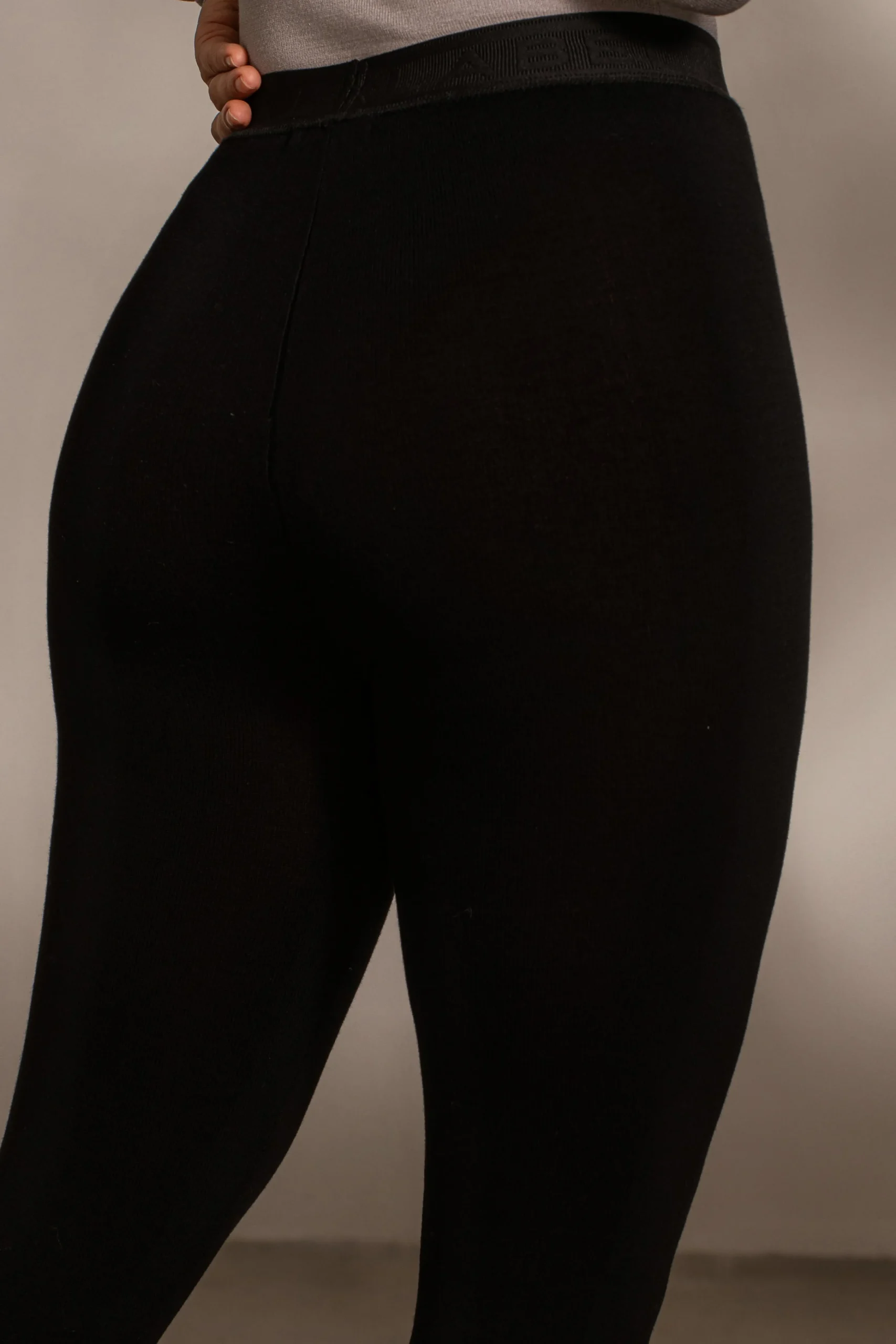 black_marlow_leggings_10.webp JLUXLABEL Black Marlow Leggings