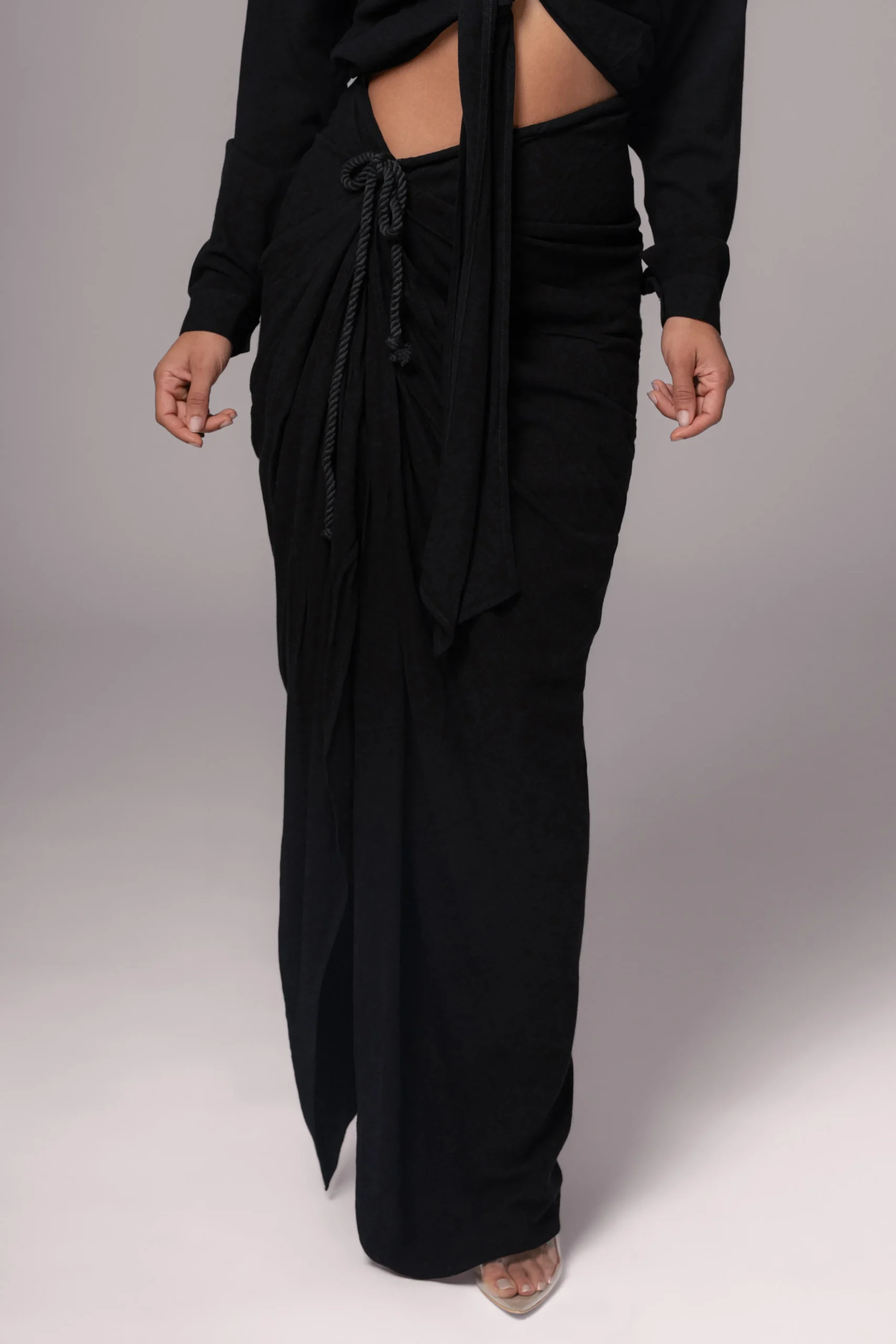 black_noelia_linen_slit_s_1.webp JLUXLABEL Black Noelia Linen Slit Skirt