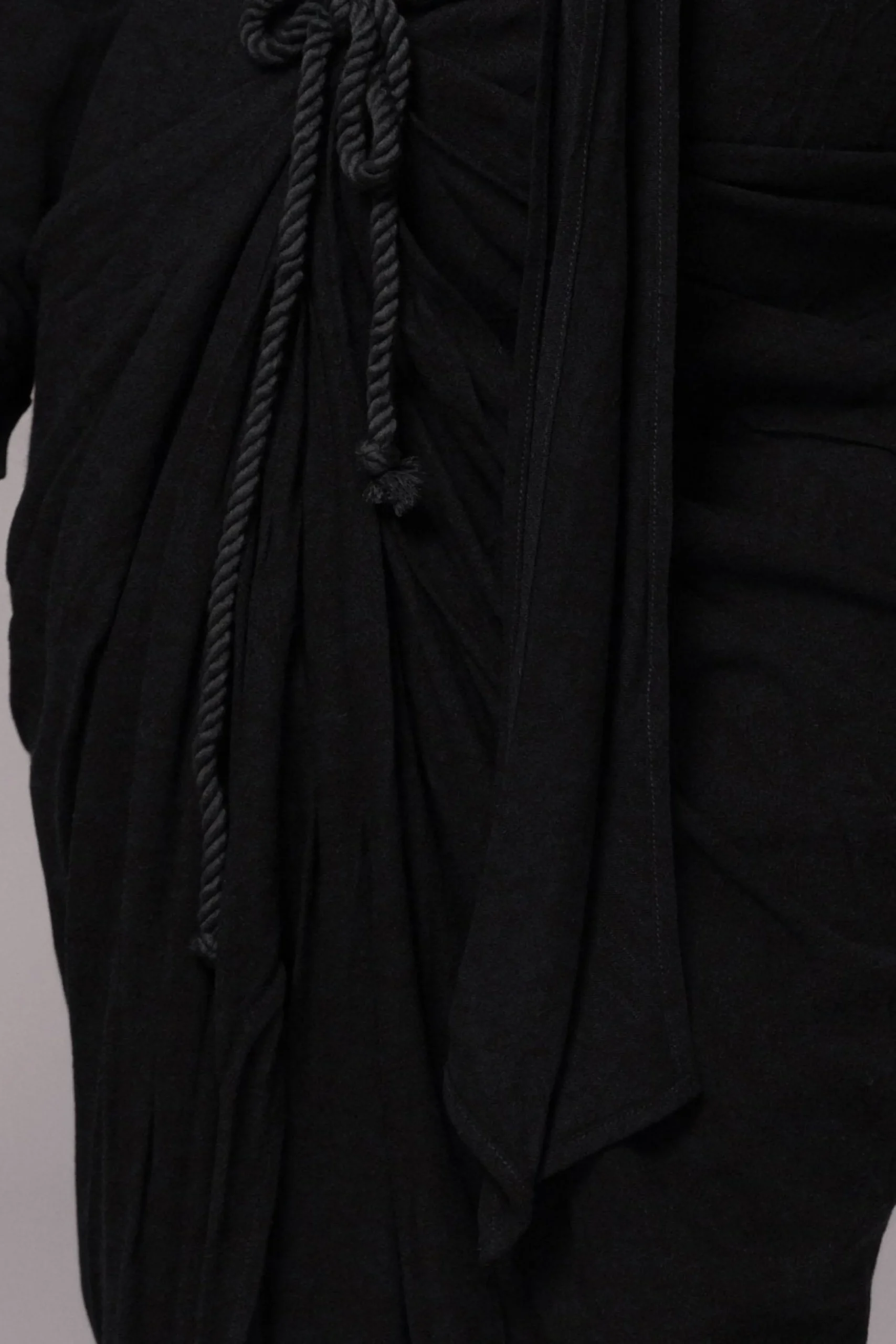 black_noelia_linen_slit_s_7.webp JLUXLABEL Black Noelia Linen Slit Skirt
