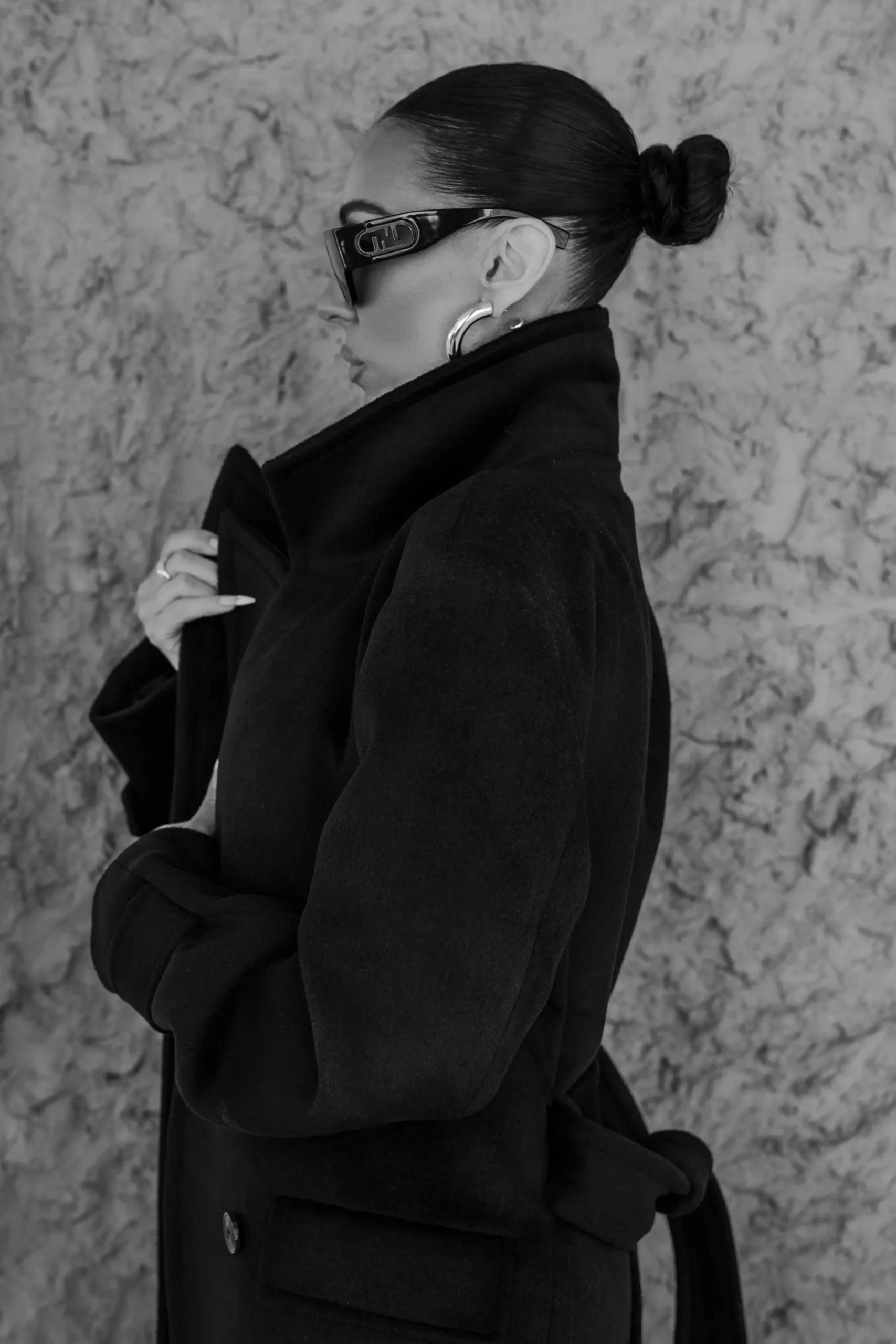black_rain_or_shine_longl_5.webp JLUXLABEL Black Rain Or Shine Longline Coat