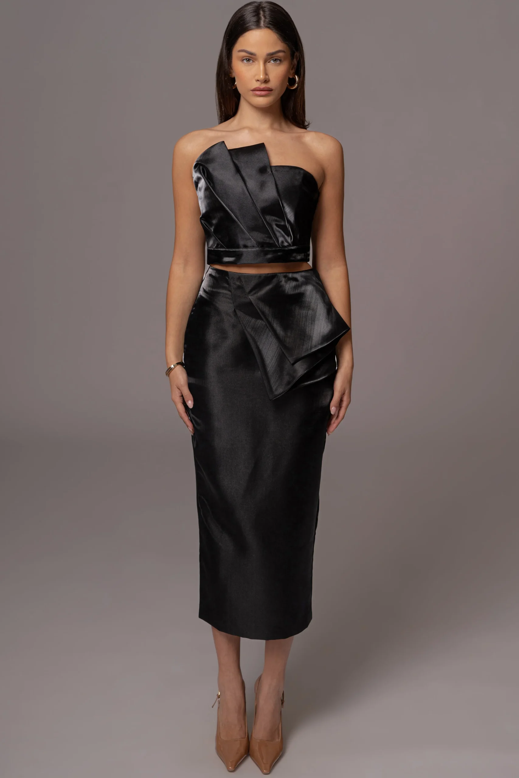 black_reception_pleated_m_2.webp JLUXLABEL Black Reception Pleated Midi Skirt