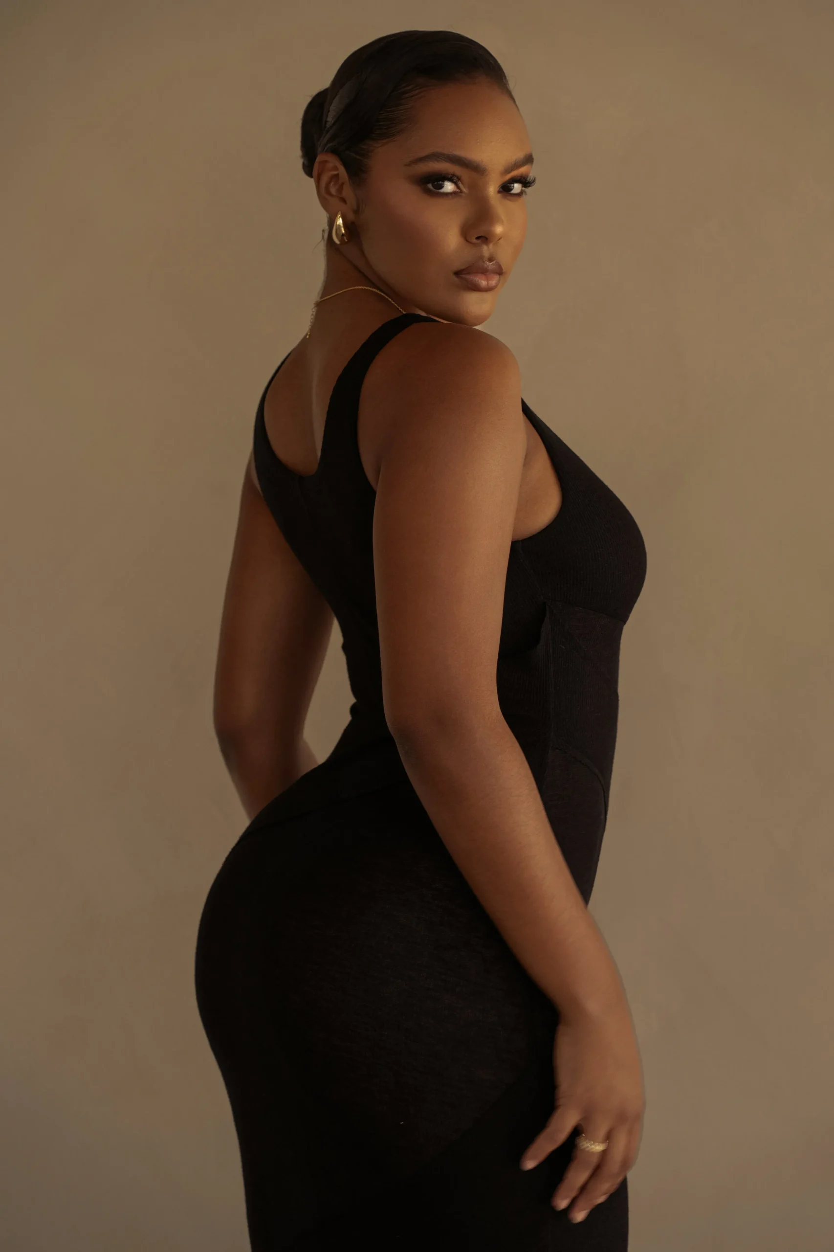 black_shift_of_feelings_m_4.webp JLUXLABEL Black Shift Of Feelings Midi Dress