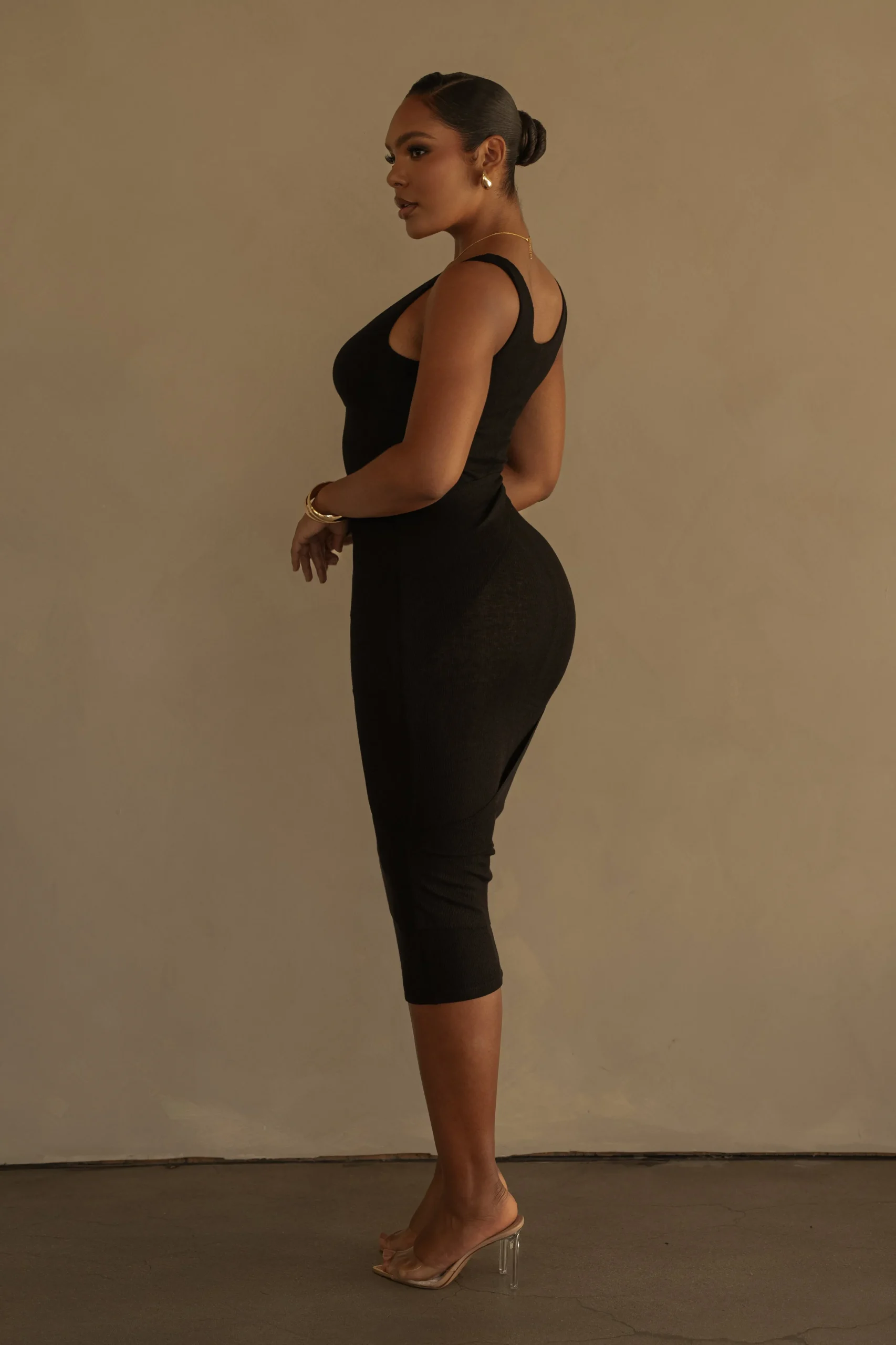 black_shift_of_feelings_m_5.webp JLUXLABEL Black Shift Of Feelings Midi Dress