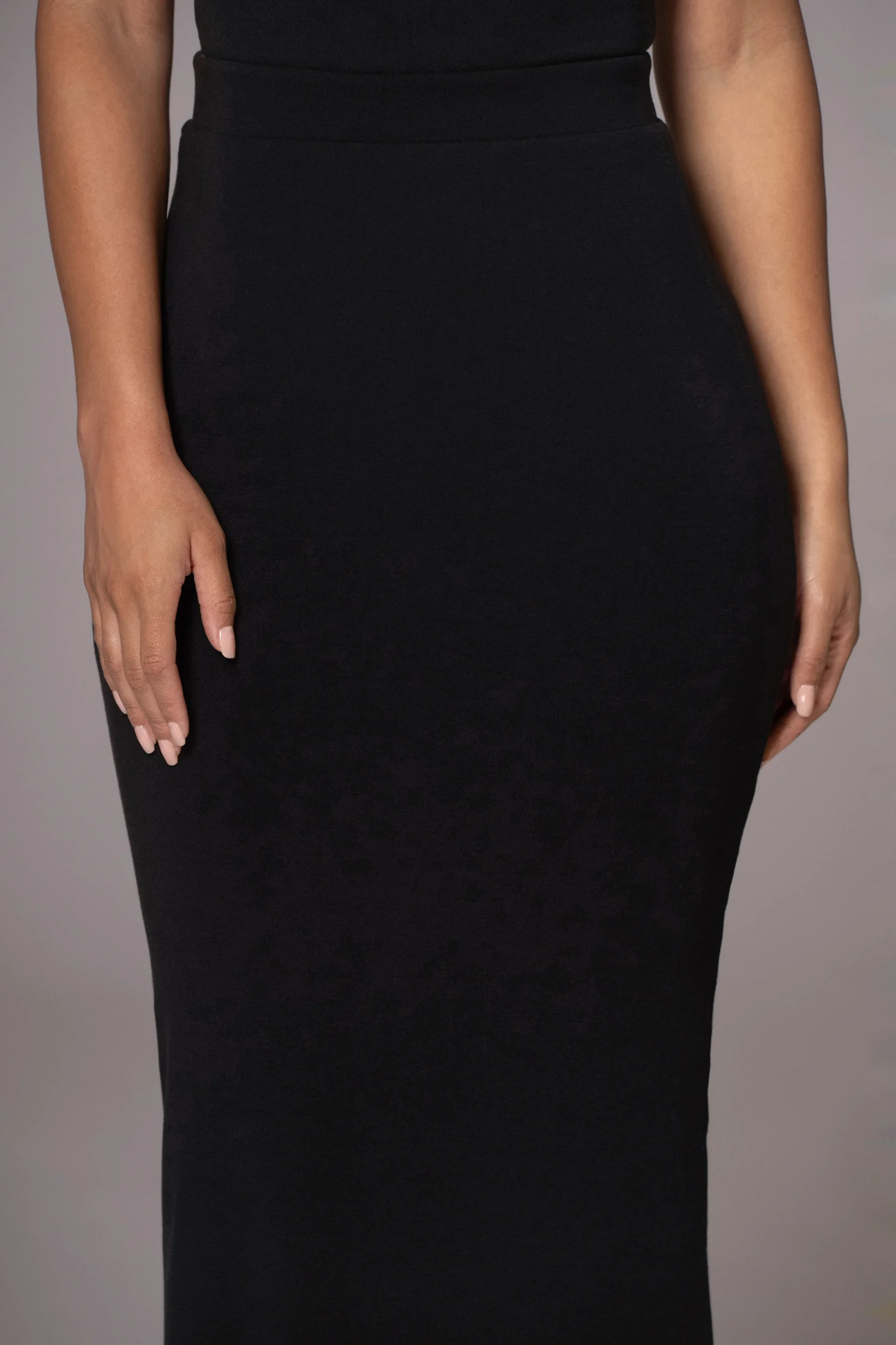 blackpecan_everyday_rever_11.webp JLUXLABEL Black/Pecan Everyday Reversible Skirt