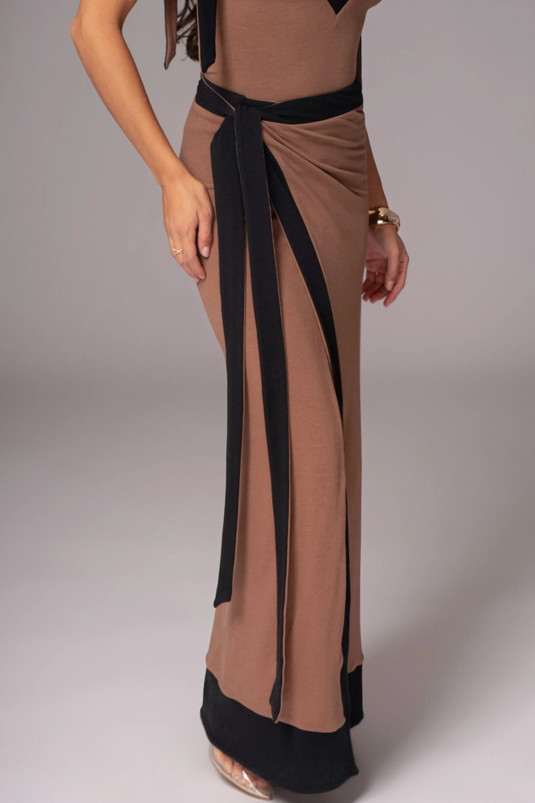 blackpecan_kamie_reversib_23.webp JLUXLABEL Black/Pecan Kamie Reversible Skirt Set