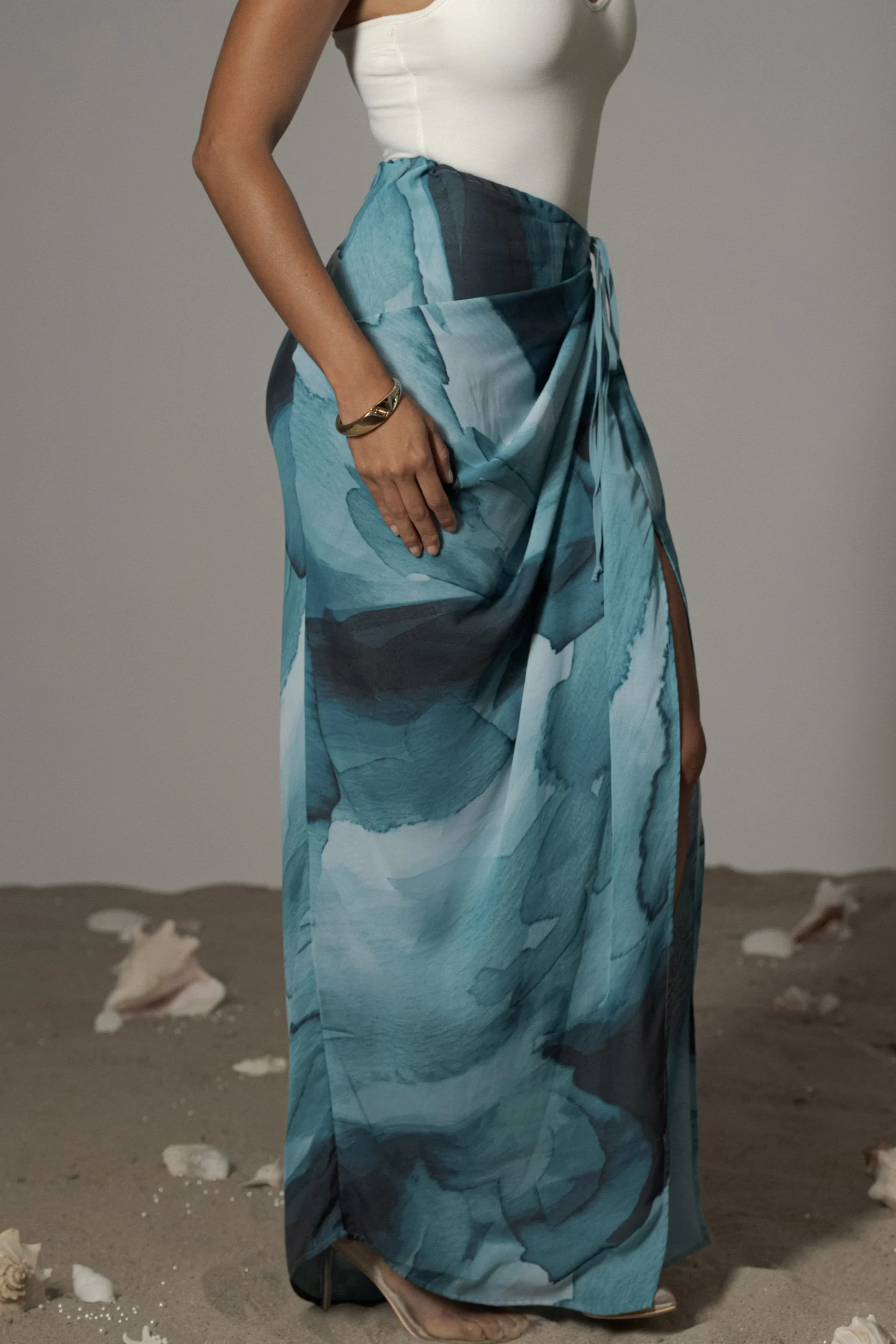 blue_print_noelia_printed_6.webp JLUXLABEL Blue Print Noelia Printed Skirt