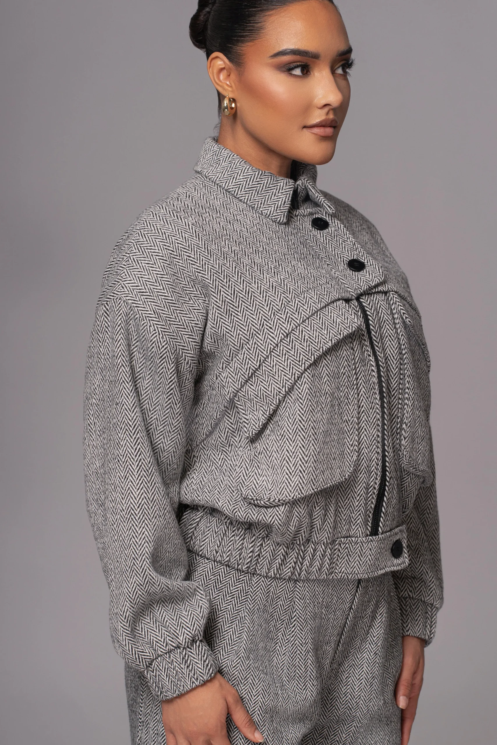 classic_herringbone_bombe_10.webp JLUXLABEL Classic Herringbone Bomber Jacket
