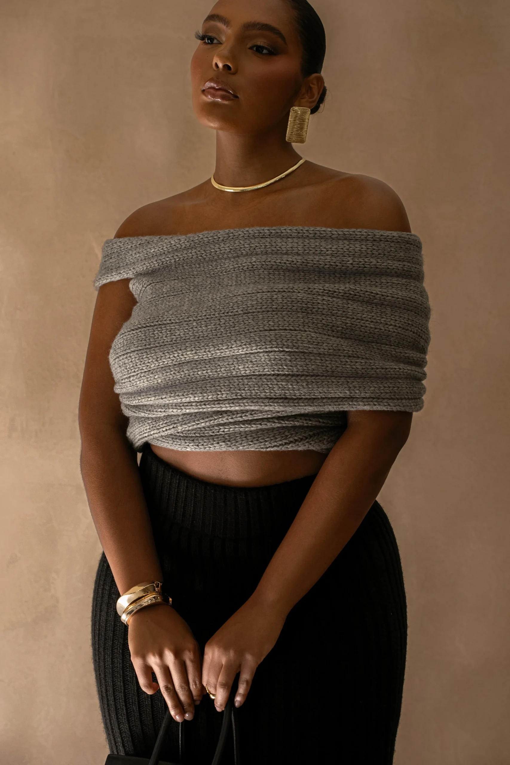 gold_arin_rectangle_drop__4.webp JLUXLABEL Gold Arin Rectangle Drop Earrings