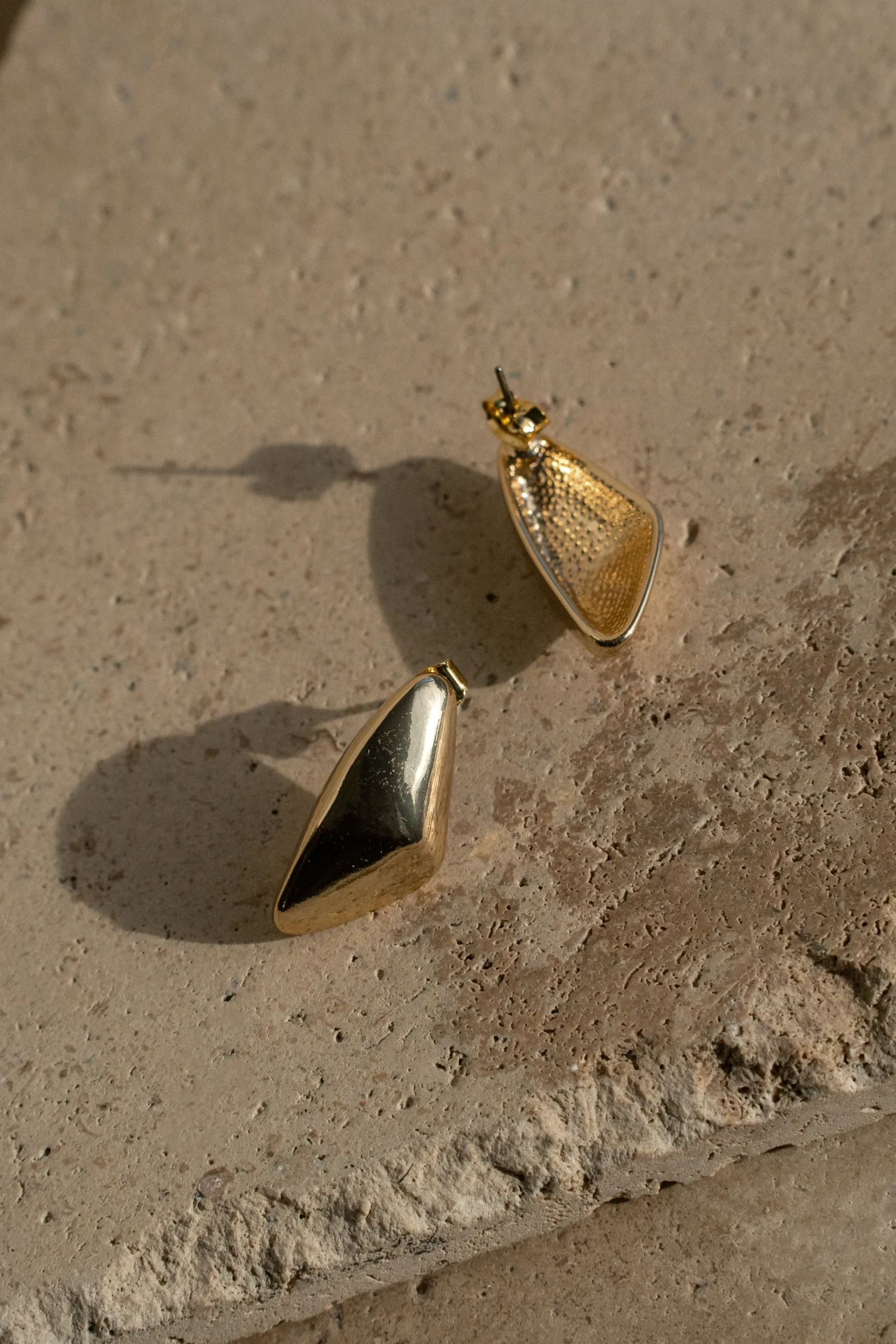 gold_aya_earrings_1.webp JLUXLABEL Gold Aya Earrings