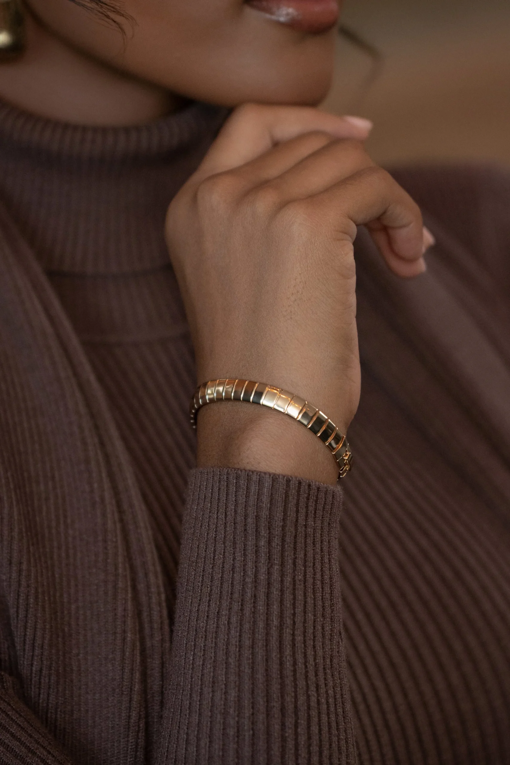 gold_charli_bracelet_0.webp JLUXLABEL Gold Charli Bracelet