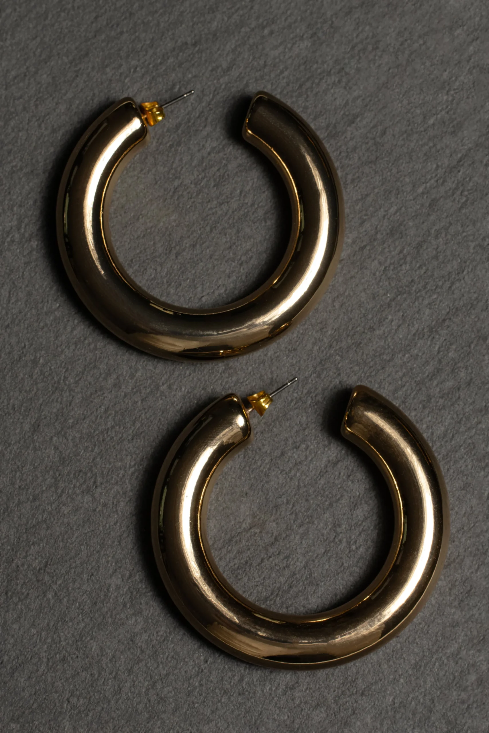 gold_cinema_hoop_earrings_4.webp JLUXLABEL Gold Cinema Hoop Earrings