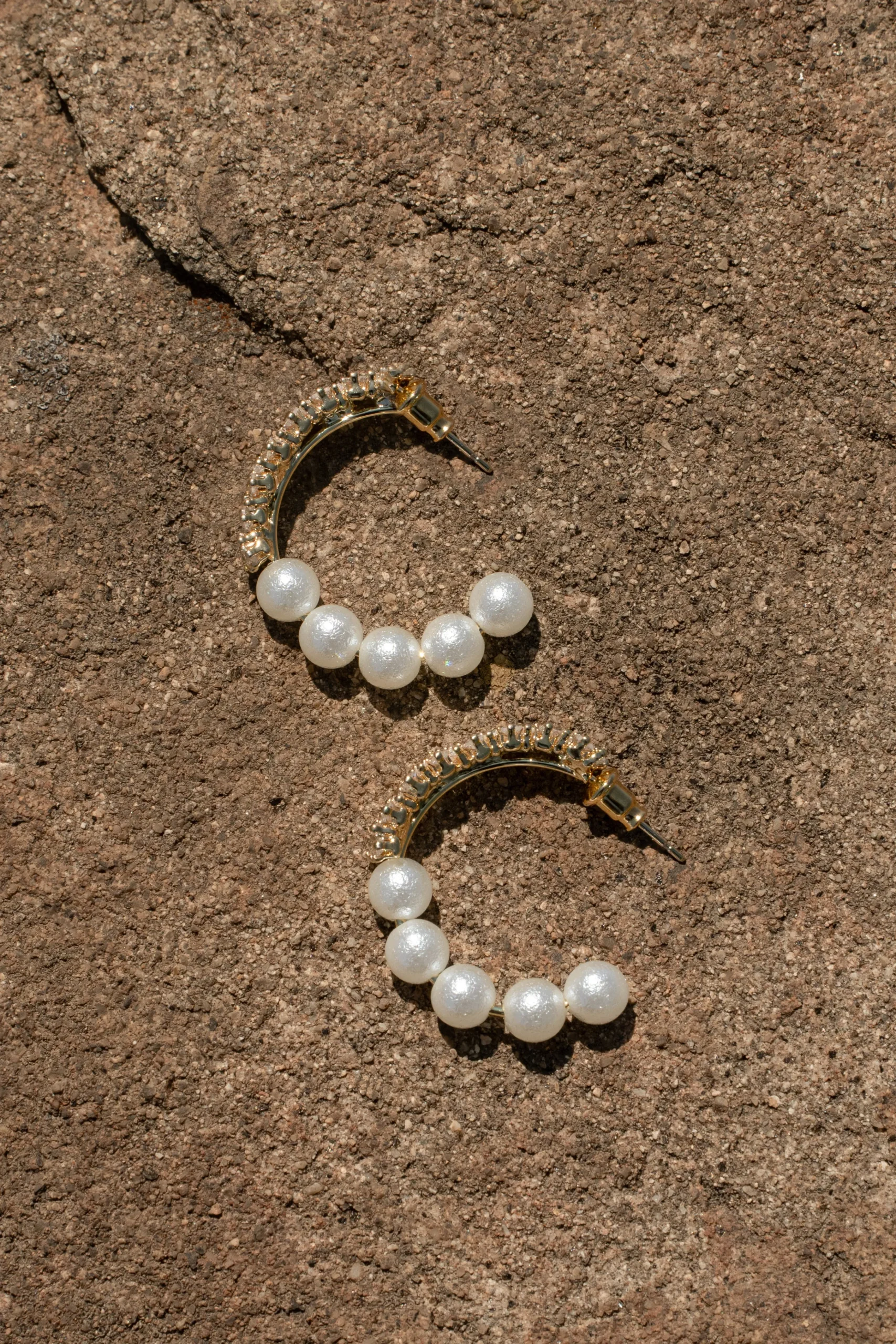 gold_demi_pearl_hoops_0.webp JLUXLABEL Gold Demi Pearl Hoops