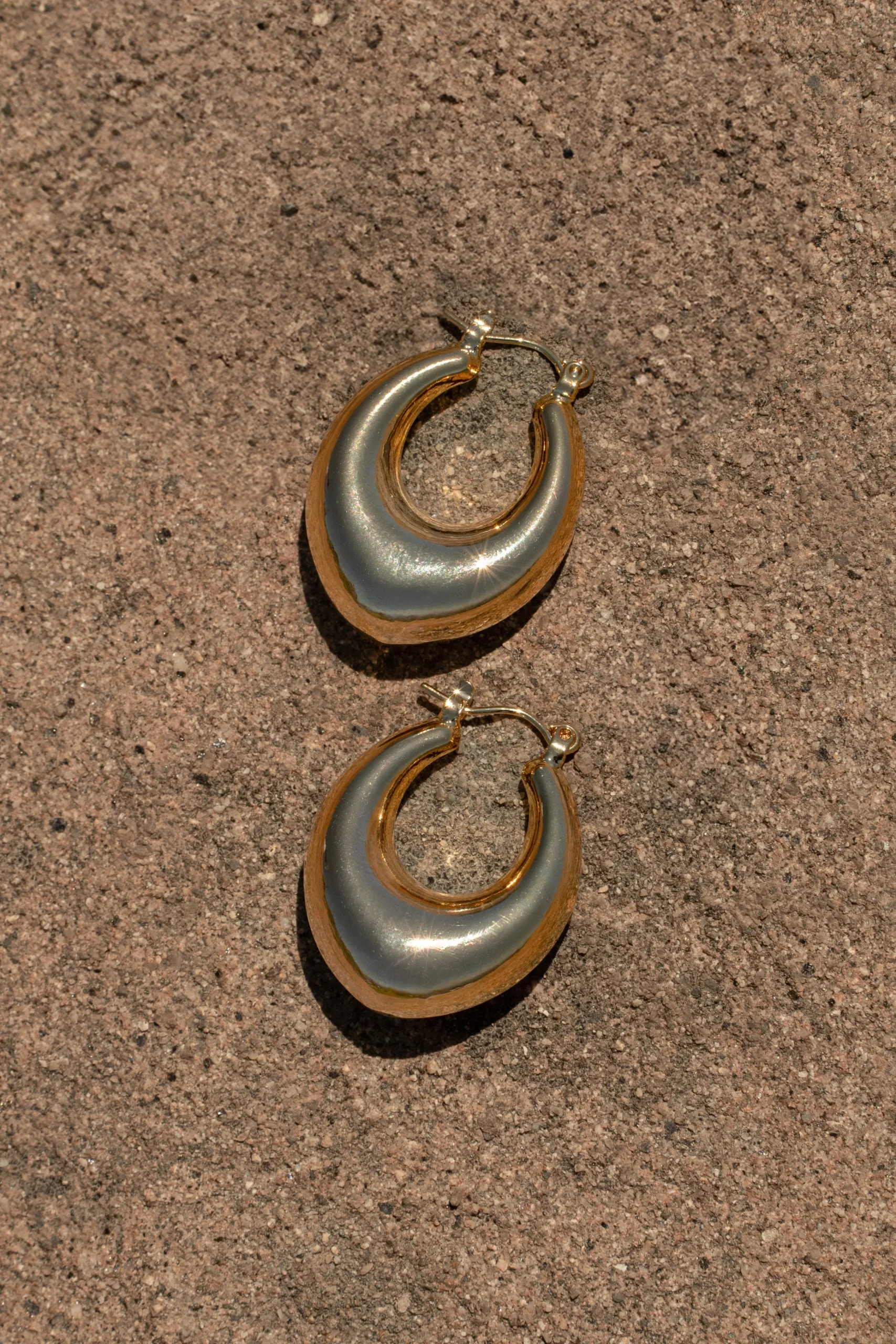 gold_dove_earrings_0.webp JLUXLABEL Gold Dove Earrings