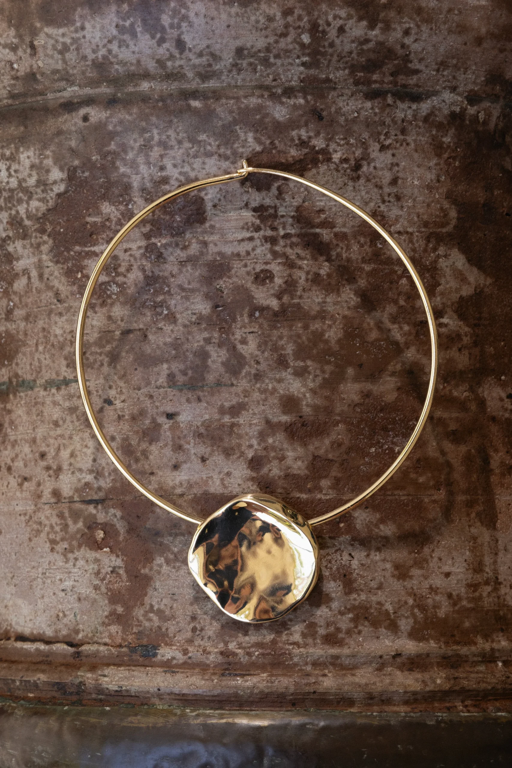 gold_harbor_necklace_1.webp JLUXLABEL Gold Harbor Necklace