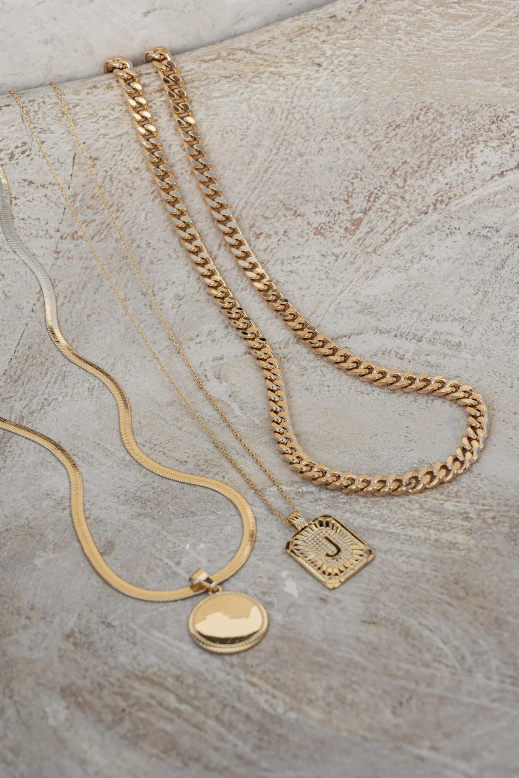 gold_lissa_necklace_2.webp JLUXLABEL Gold Lissa Necklace