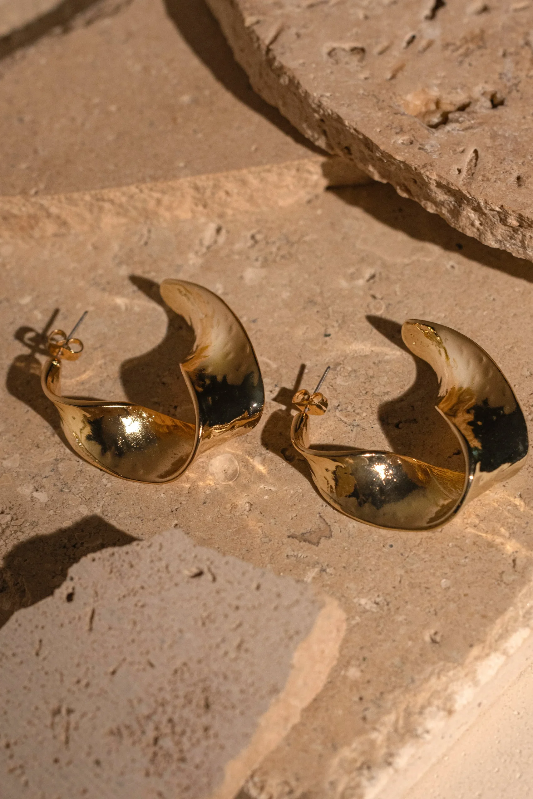 gold_lulu_open_hoop_earri_2.webp JLUXLABEL Gold Lulu Open Hoop Earrings
