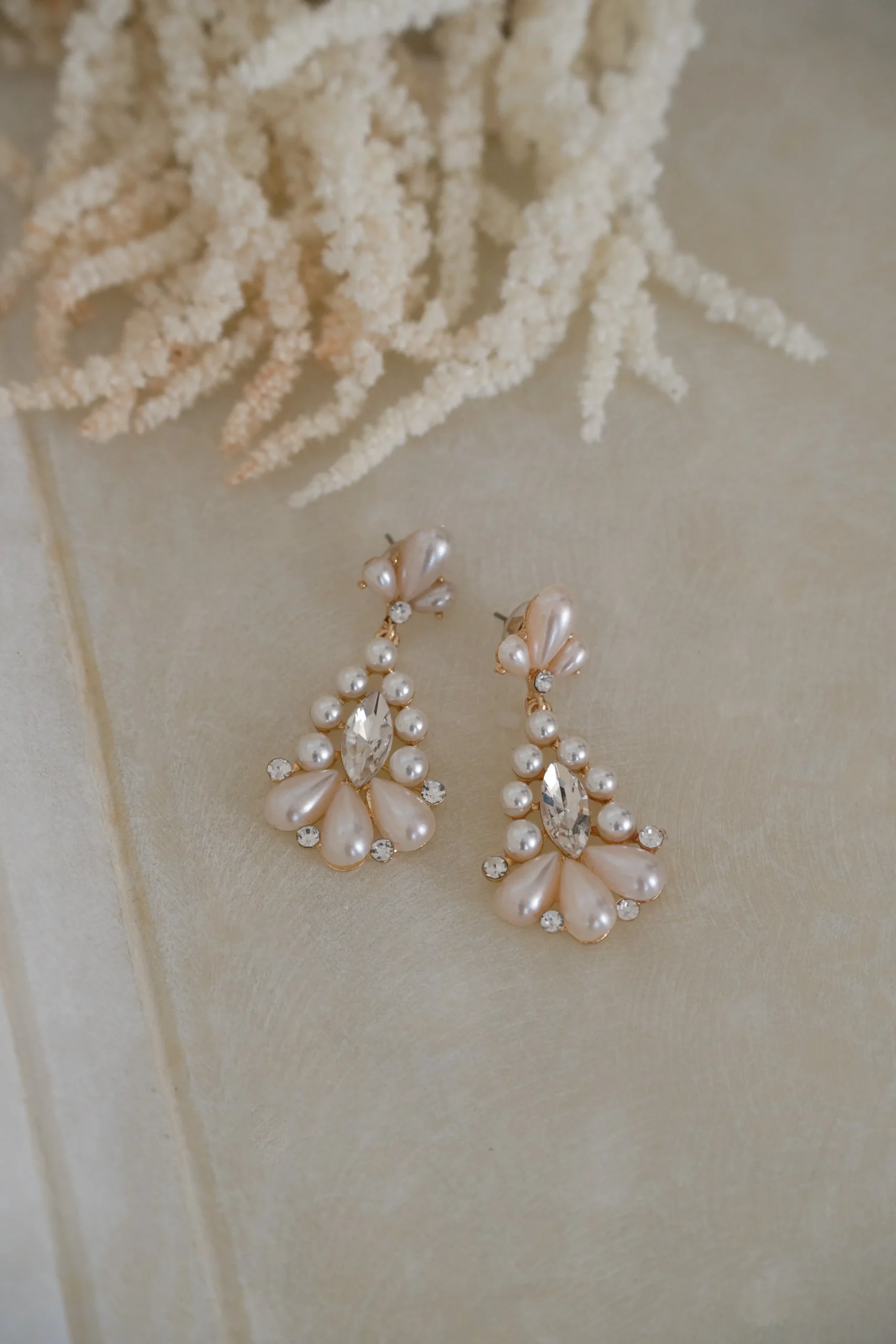 gold_say_i_do_pearl_earri_1.webp JLUXLABEL Gold Say I Do Pearl Earrings