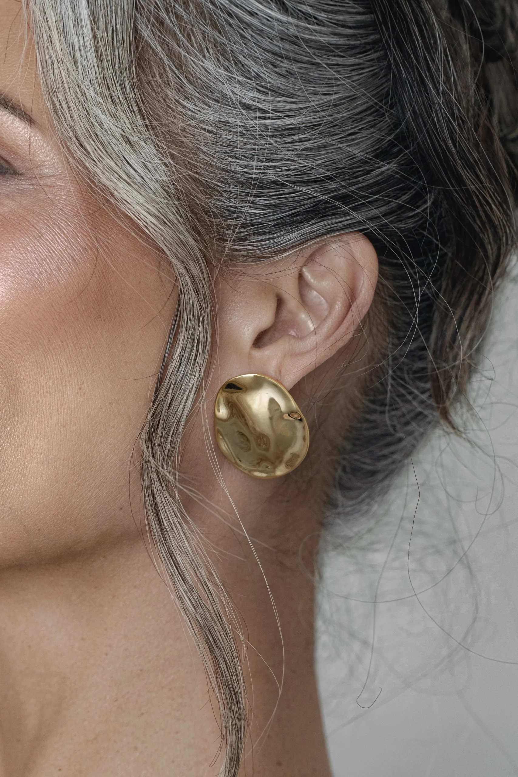 gold_the_coast_stud_earri_1.webp JLUXLABEL Gold The Coast Stud Earrings
