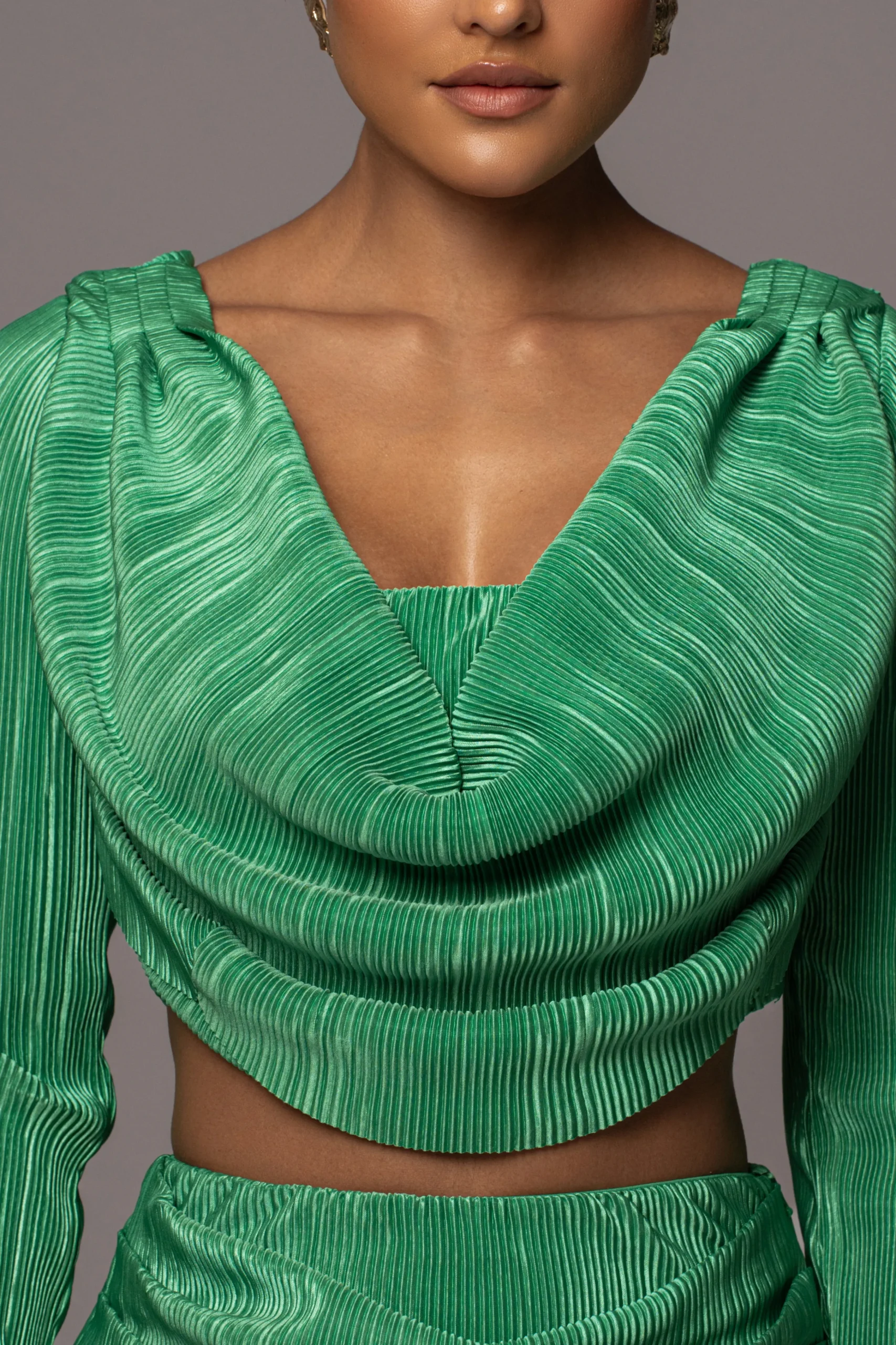 green_haidyn_skirt_set_5.webp JLUXLABEL Green Haidyn Skirt Set