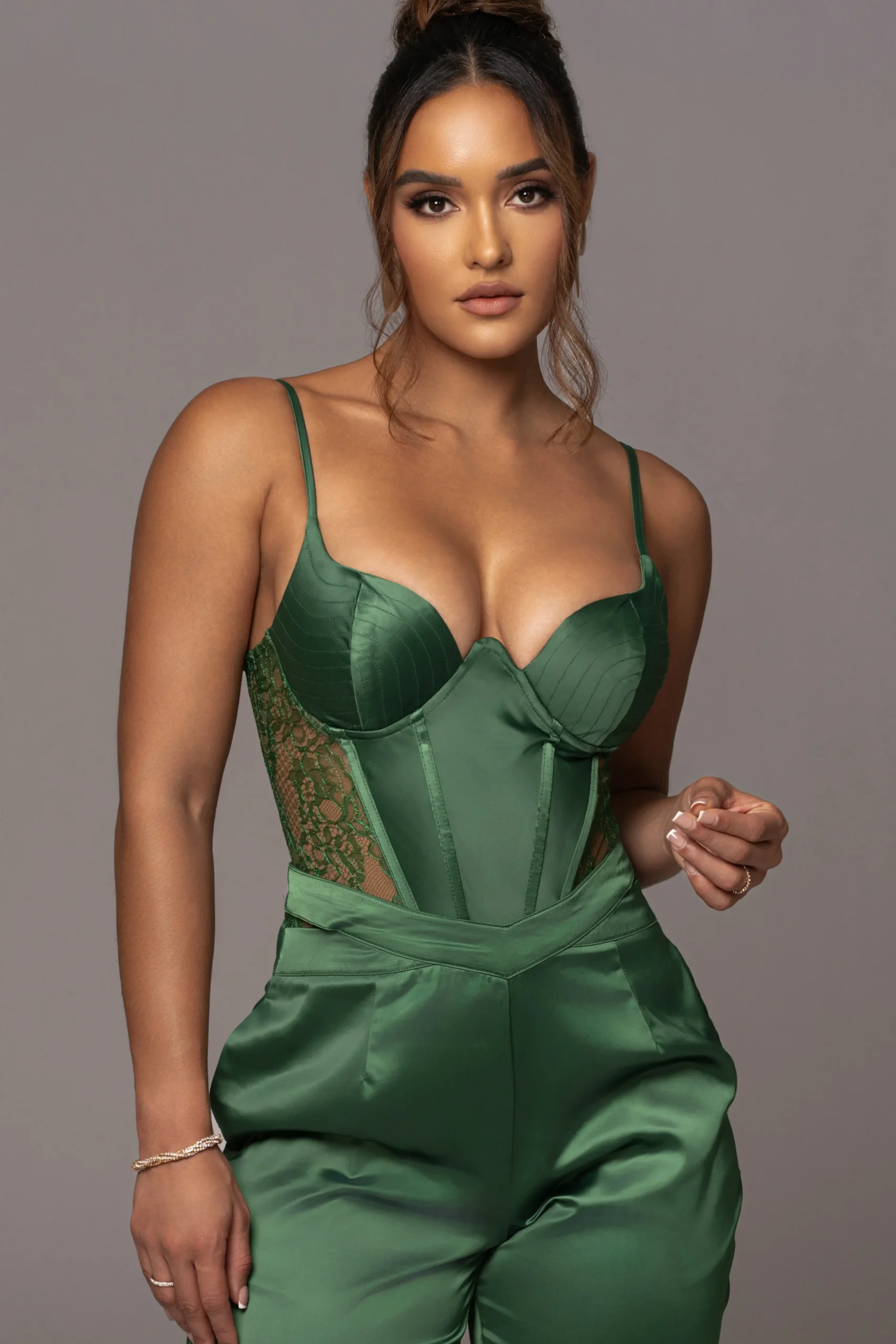 green_incomparable_lace_b_2.webp JLUXLABEL Green Incomparable Lace Bodysuit