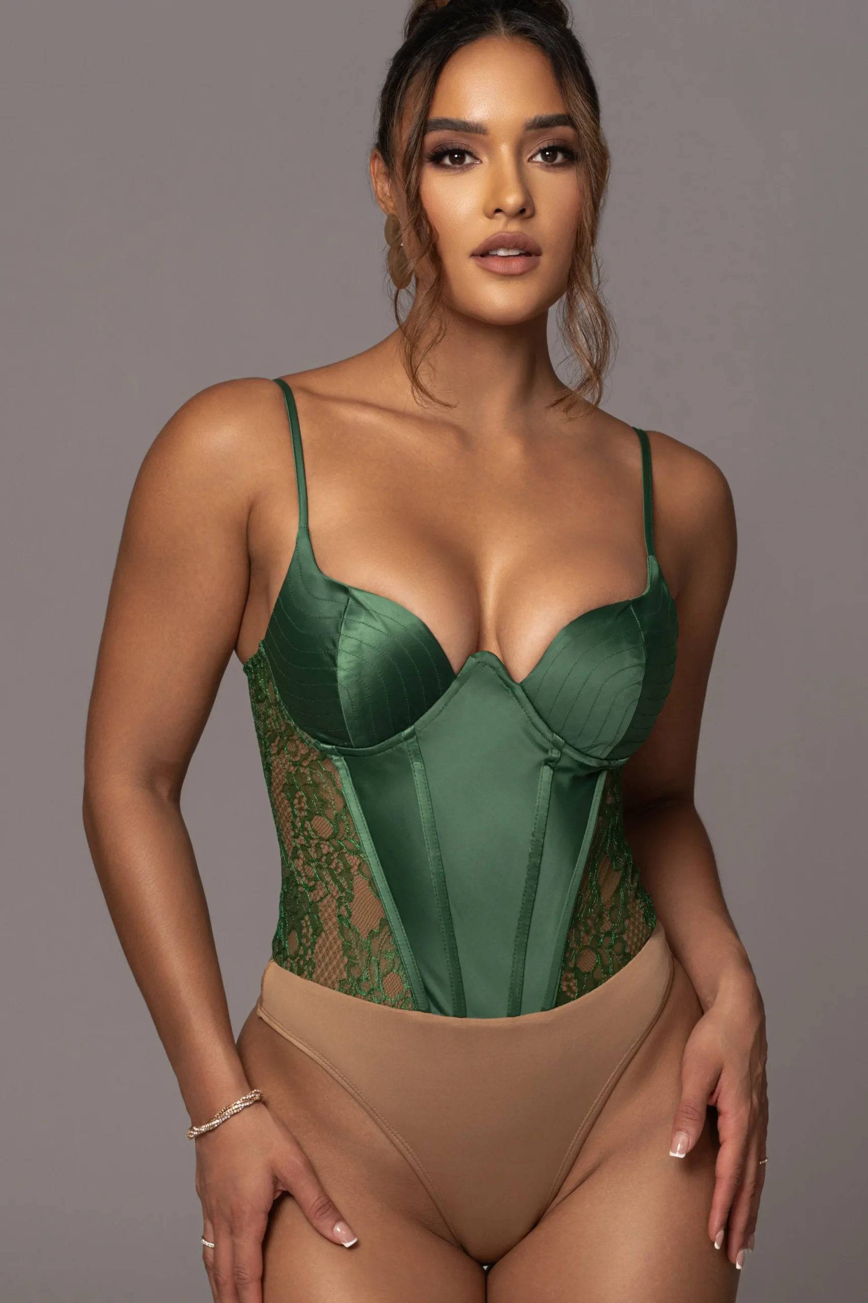 green_incomparable_lace_b_5.webp JLUXLABEL Green Incomparable Lace Bodysuit