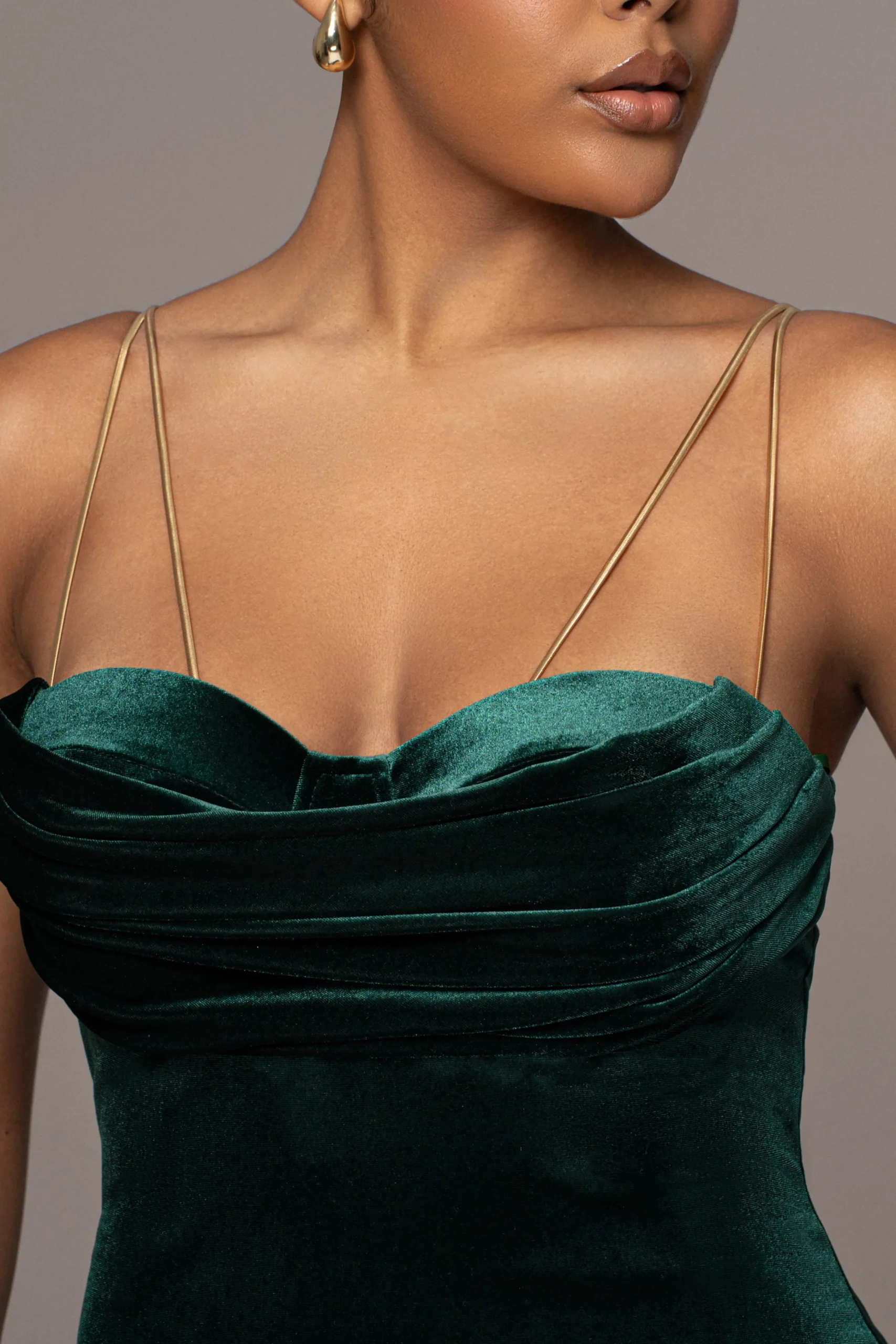 green_josanna_velvet_midi_9.webp JLUXLABEL Green JOSANNA VELVET MIDI DRESS