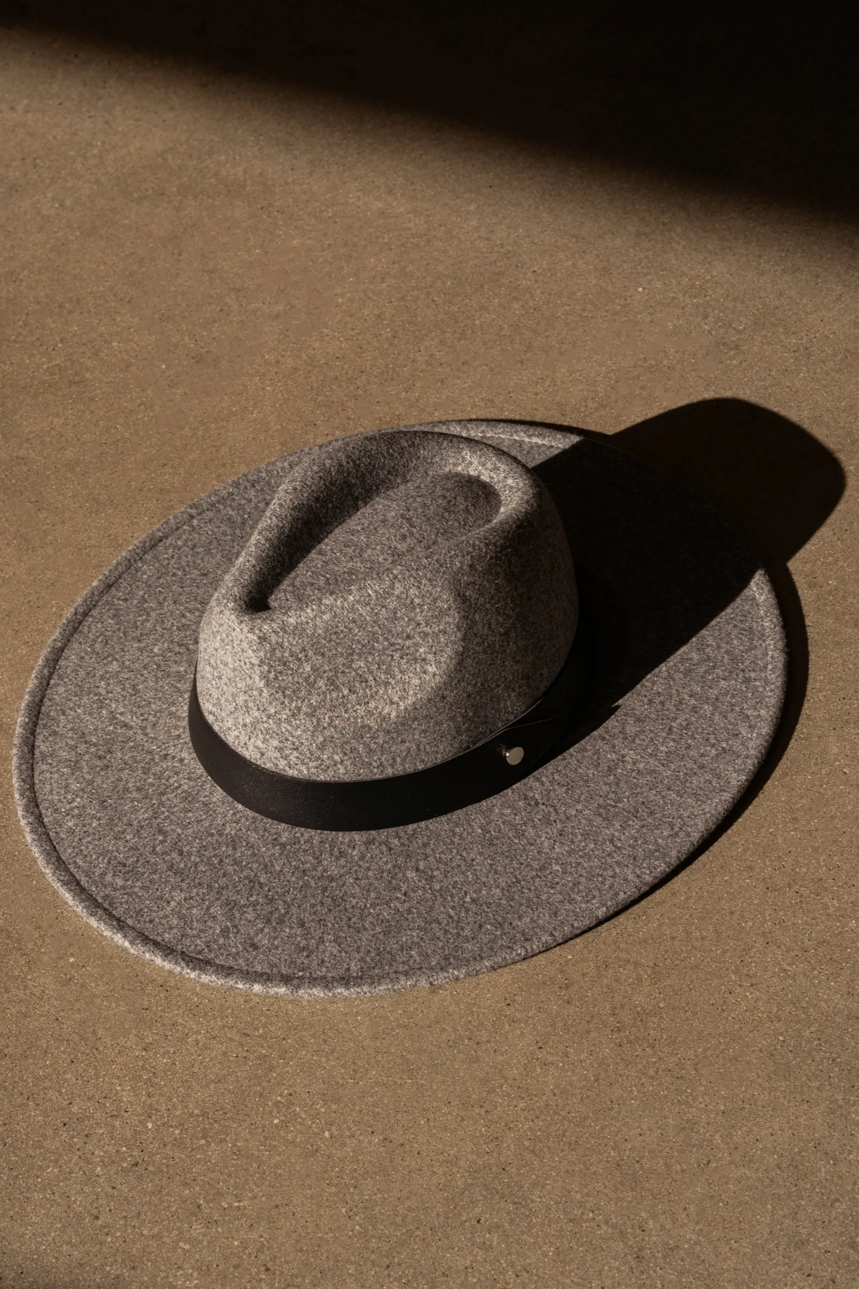 grey_the_mirage_hat_0.webp JLUXLABEL Grey The Mirage Hat