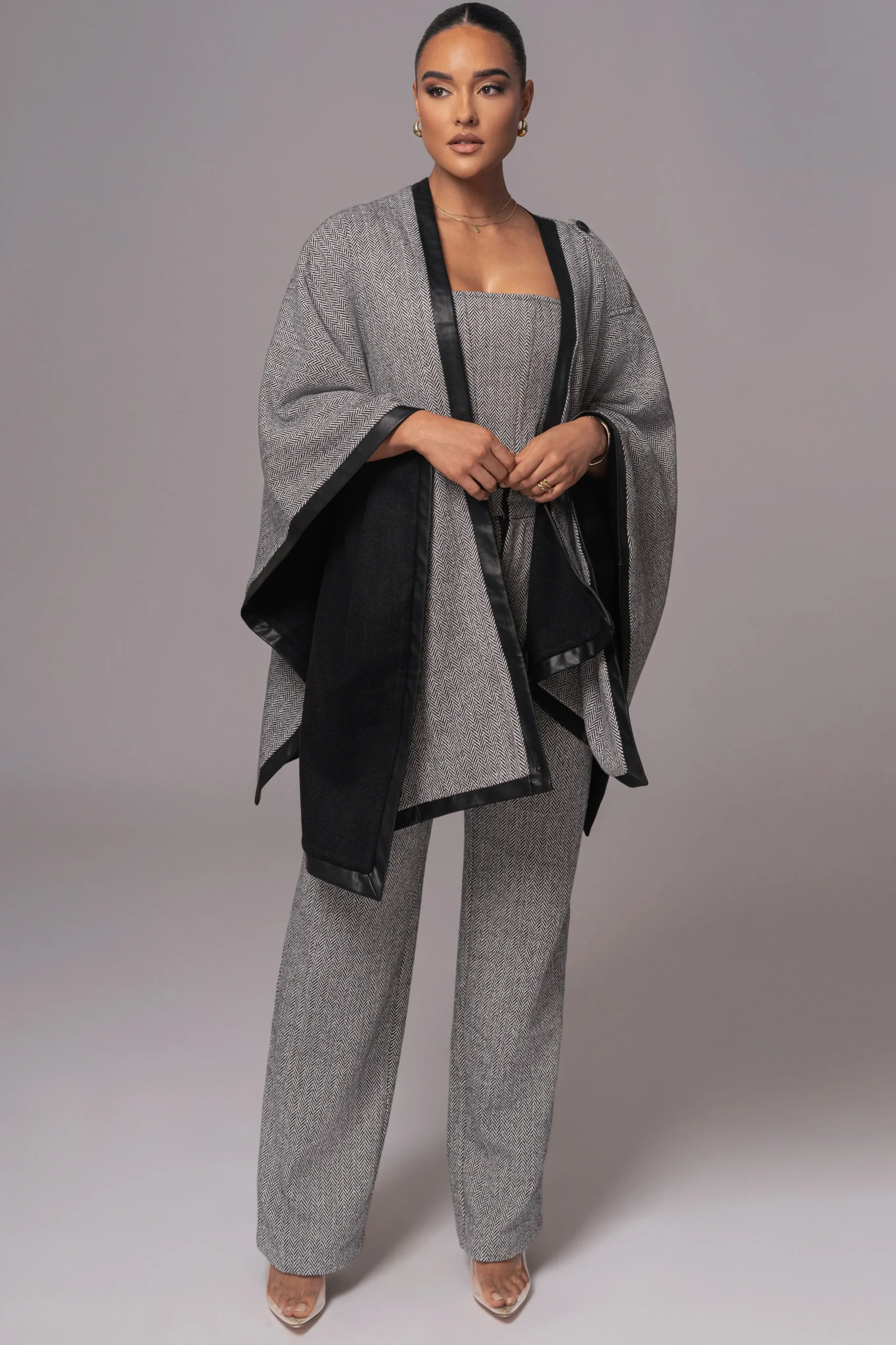 herringbone_reversible_sh_5.webp JLUXLABEL Herringbone Reversible Shawl