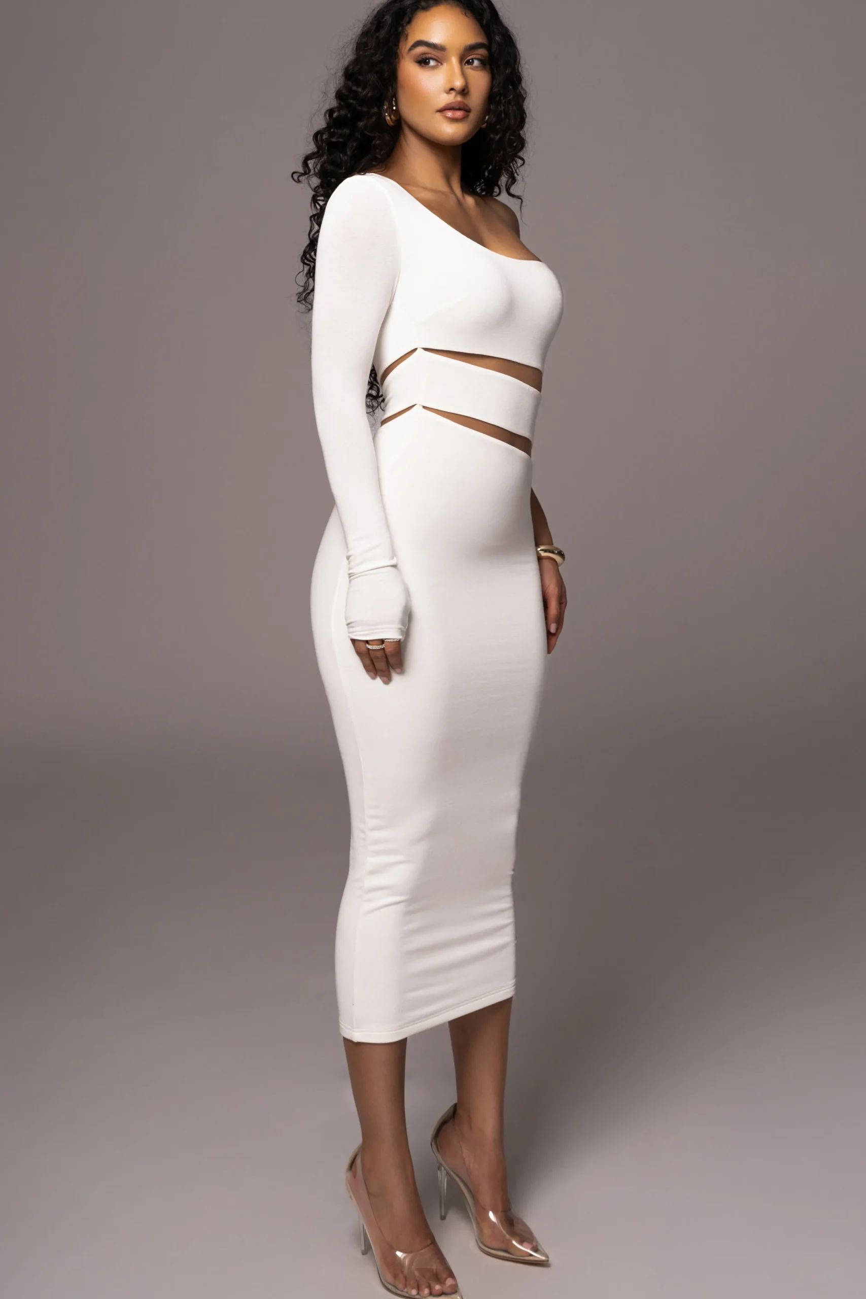 ivory_chase_the_night_one_6.webp JLUXLABEL Ivory Chase The Night One Shoulder Dress