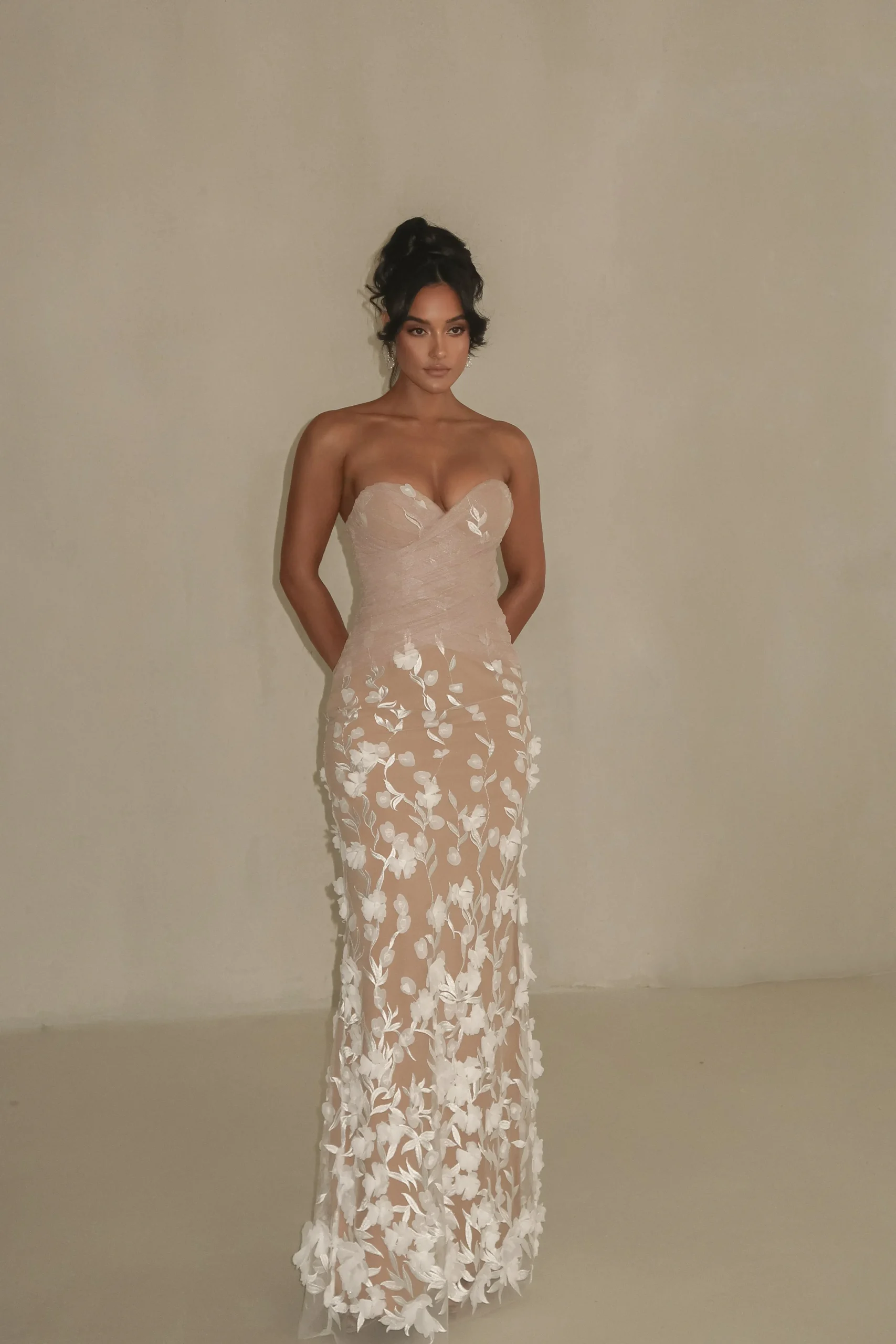 ivory_everlasting_embroid_10.webp JLUXLABEL Ivory Everlasting Embroidered Gown