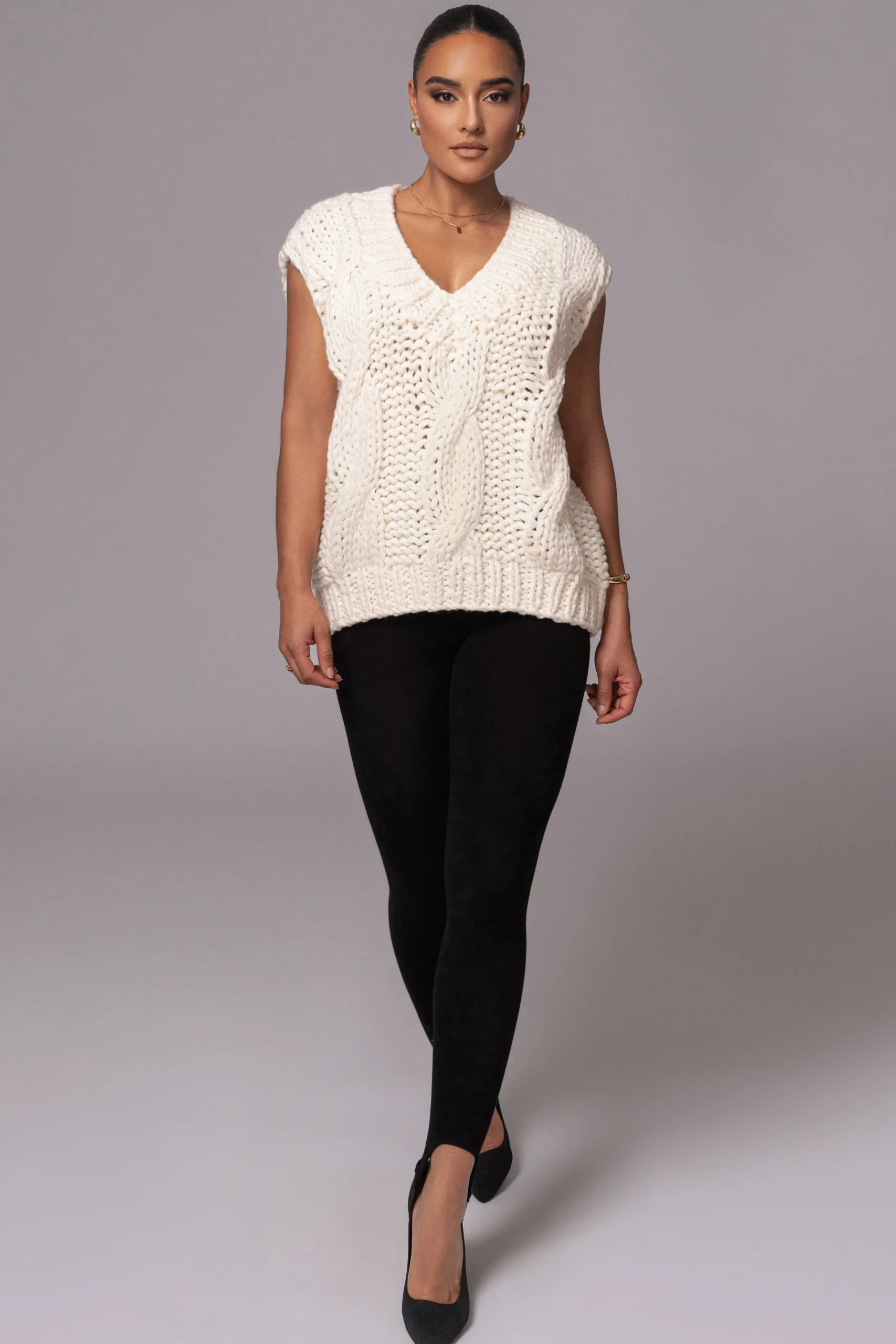 ivory_mari_cable_knit_ves_5.webp JLUXLABEL Ivory Mari Cable Knit Vest