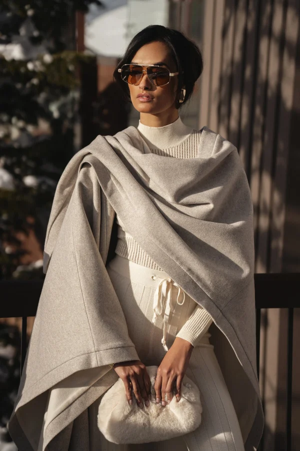 JLUXLABEL Ivory Park City Reversible Shawl