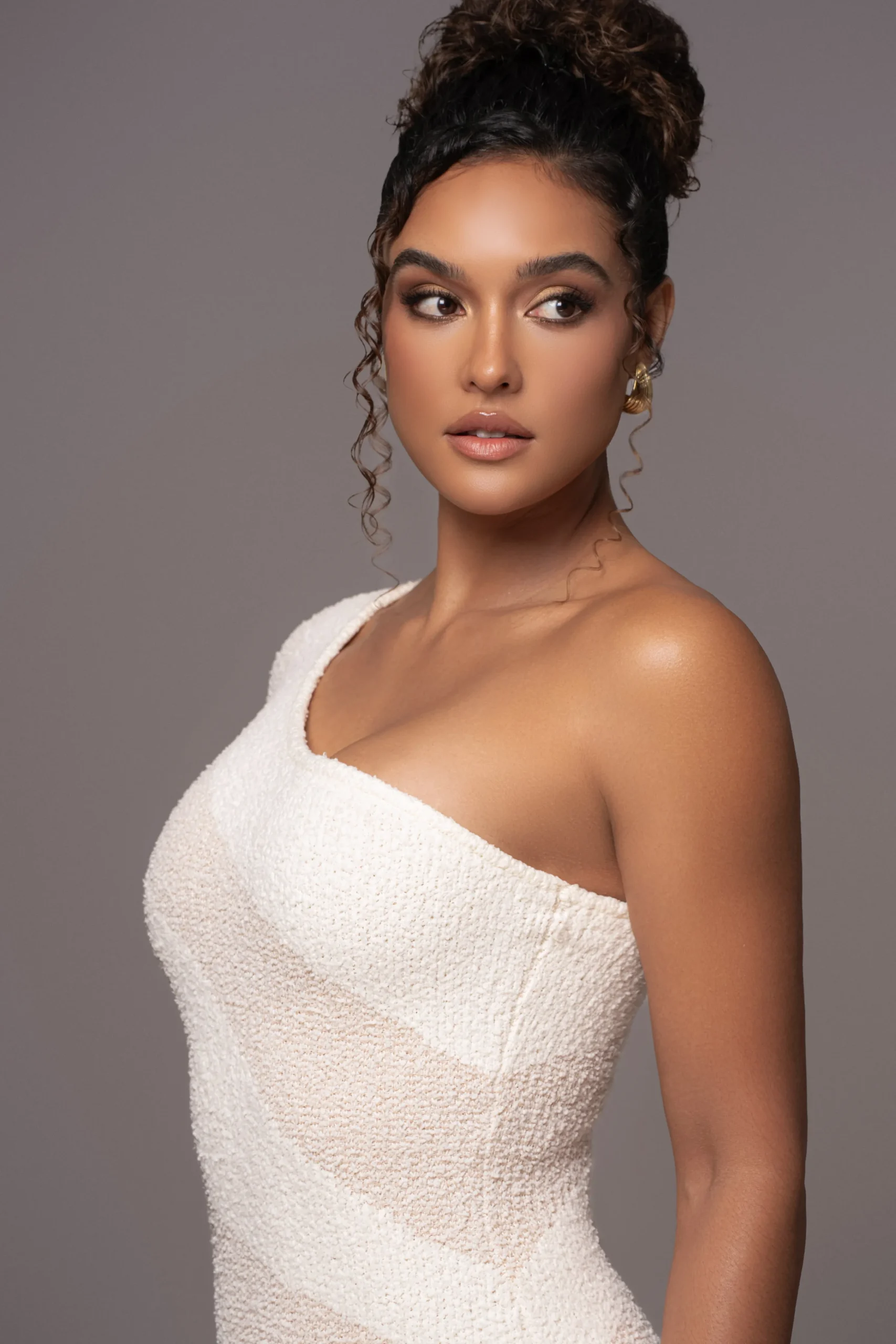 ivory_sandra_knit_midi_dr_3.webp JLUXLABEL Ivory Sandra Knit Midi Dress