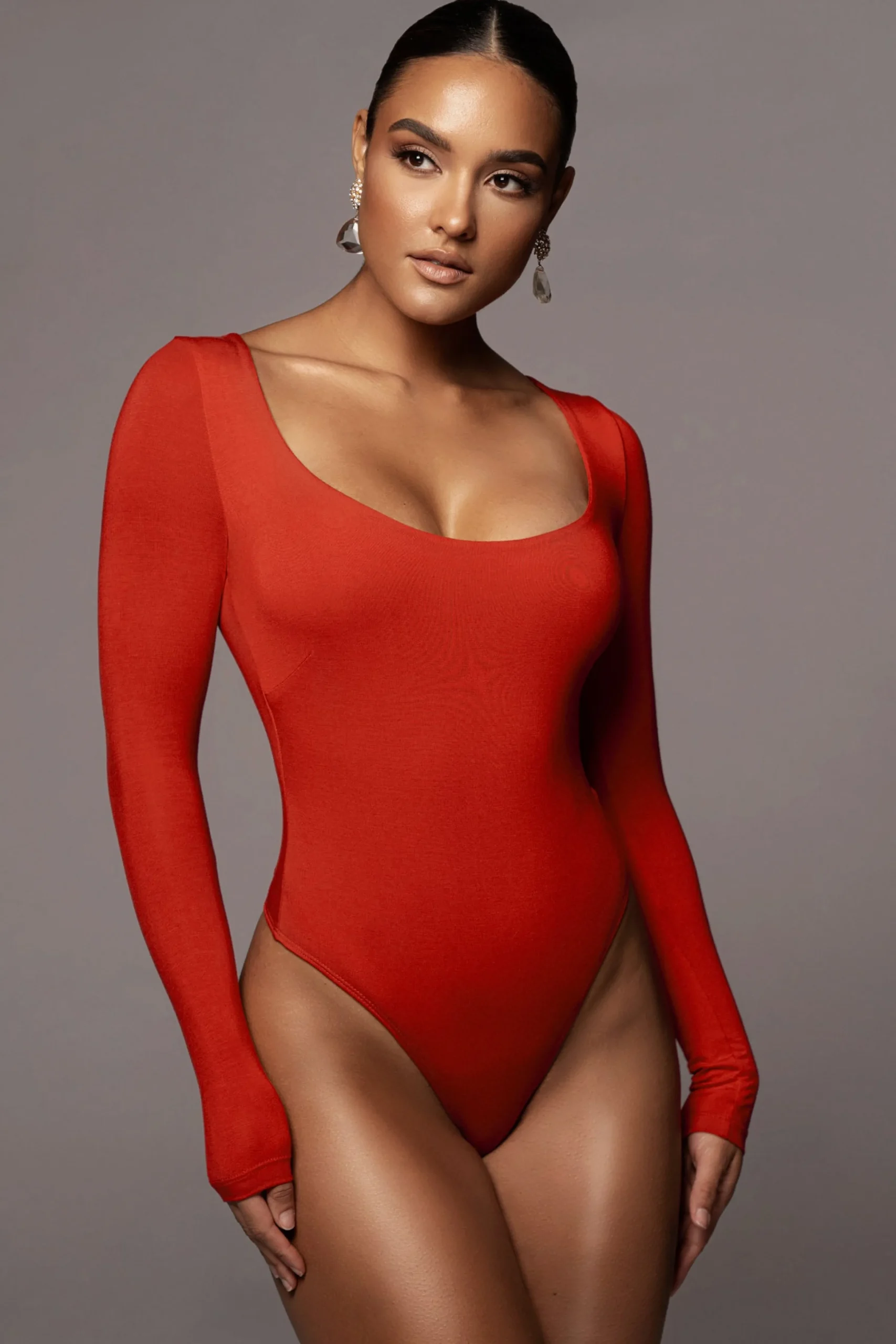 jluxbasix_red_bethie_scoo_0.webp JLUXLABEL Jluxbasix Red Bethie Scoop Long Sleeve Bodysuit