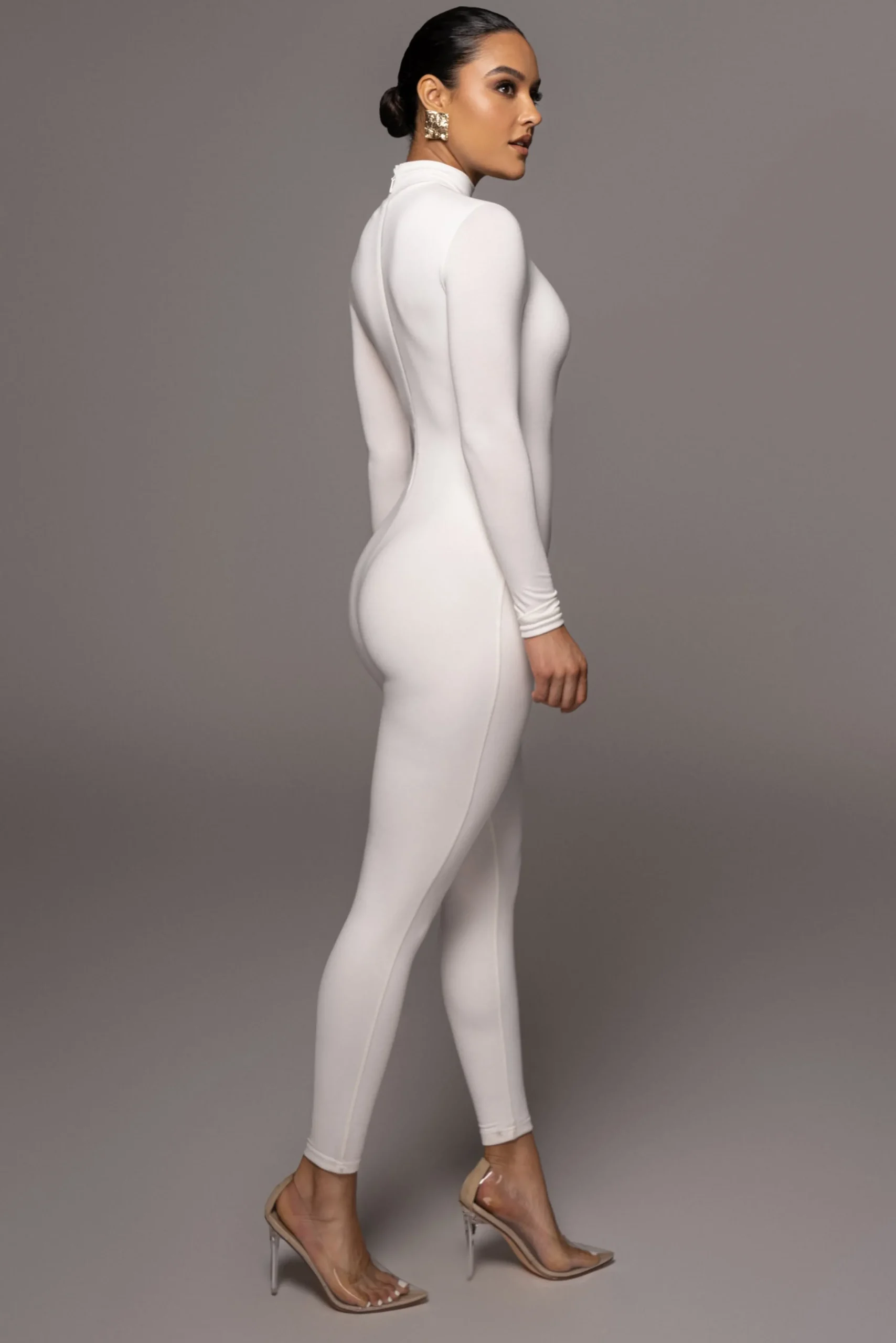 jluxbasix_white_raisa_jum_4.webp JLUXLABEL Jluxbasix White Raisa Jumpsuit