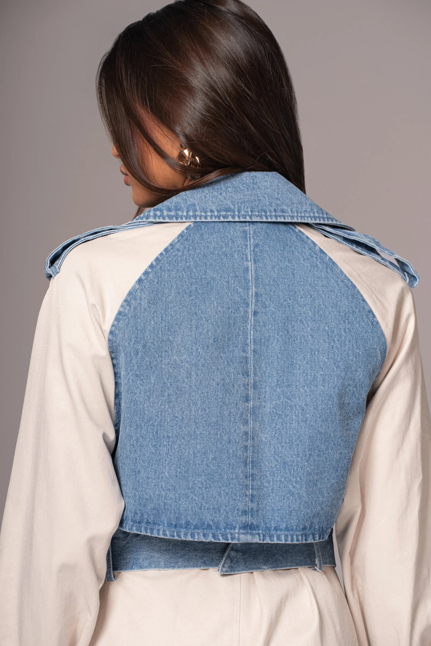 light_wash_denim_leighton_23.webp JLUXLABEL Light Wash Denim Leighton Belted Contrast Coat