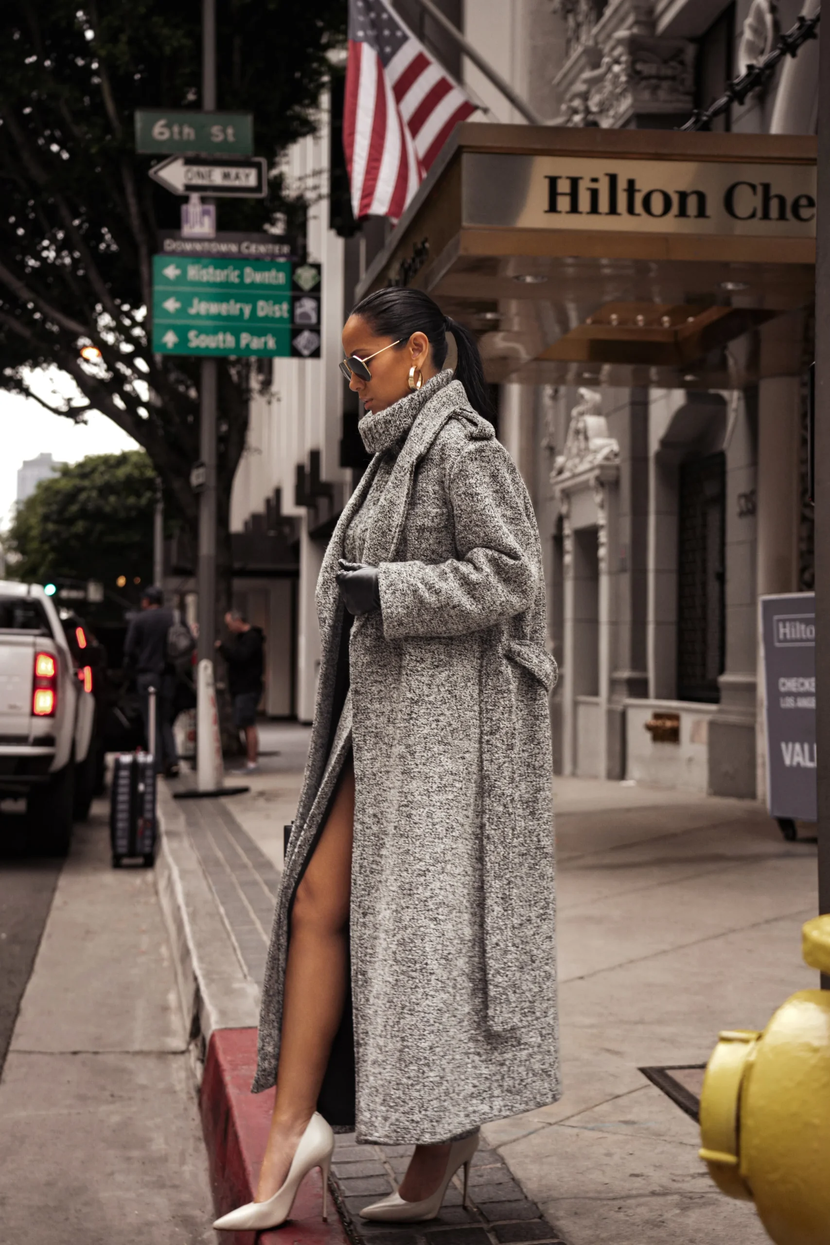 lt_grey_savannah_belted_t_19.webp JLUXLABEL Lt. Grey Savannah Belted Tweed Coat