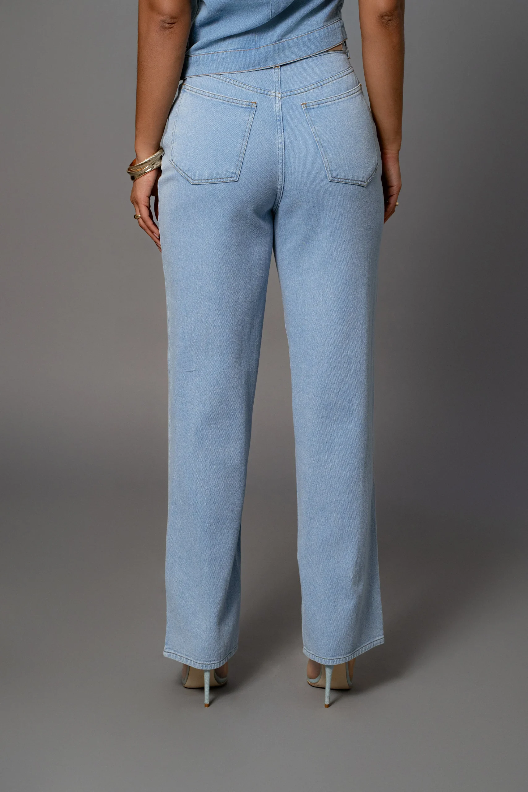 medium_wash_denim_aline_j_17.webp JLUXLABEL Medium Wash Denim Aline Jeans