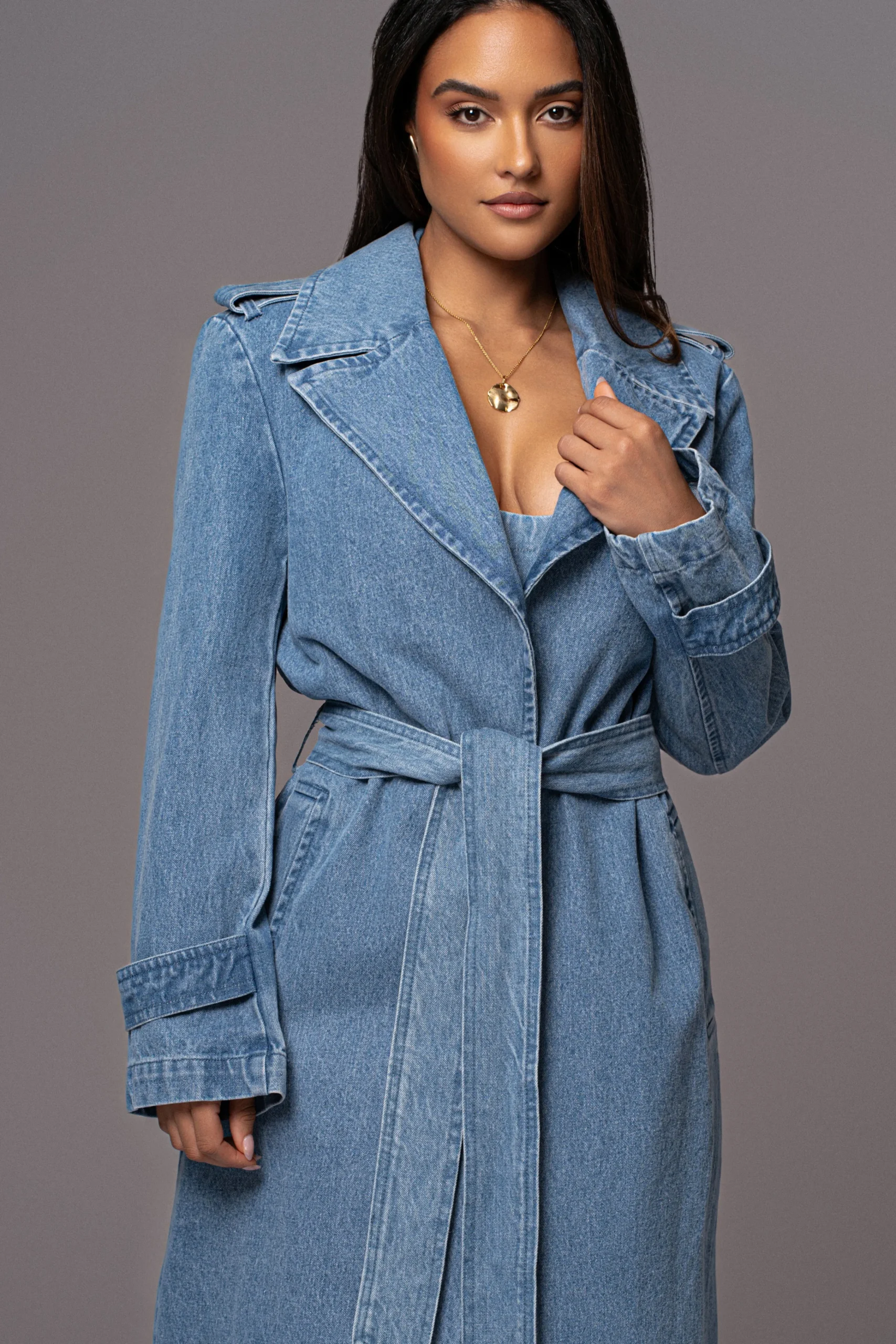 medium_wash_savannah_belt_7.webp JLUXLABEL Medium Wash Savannah Belted Denim Coat